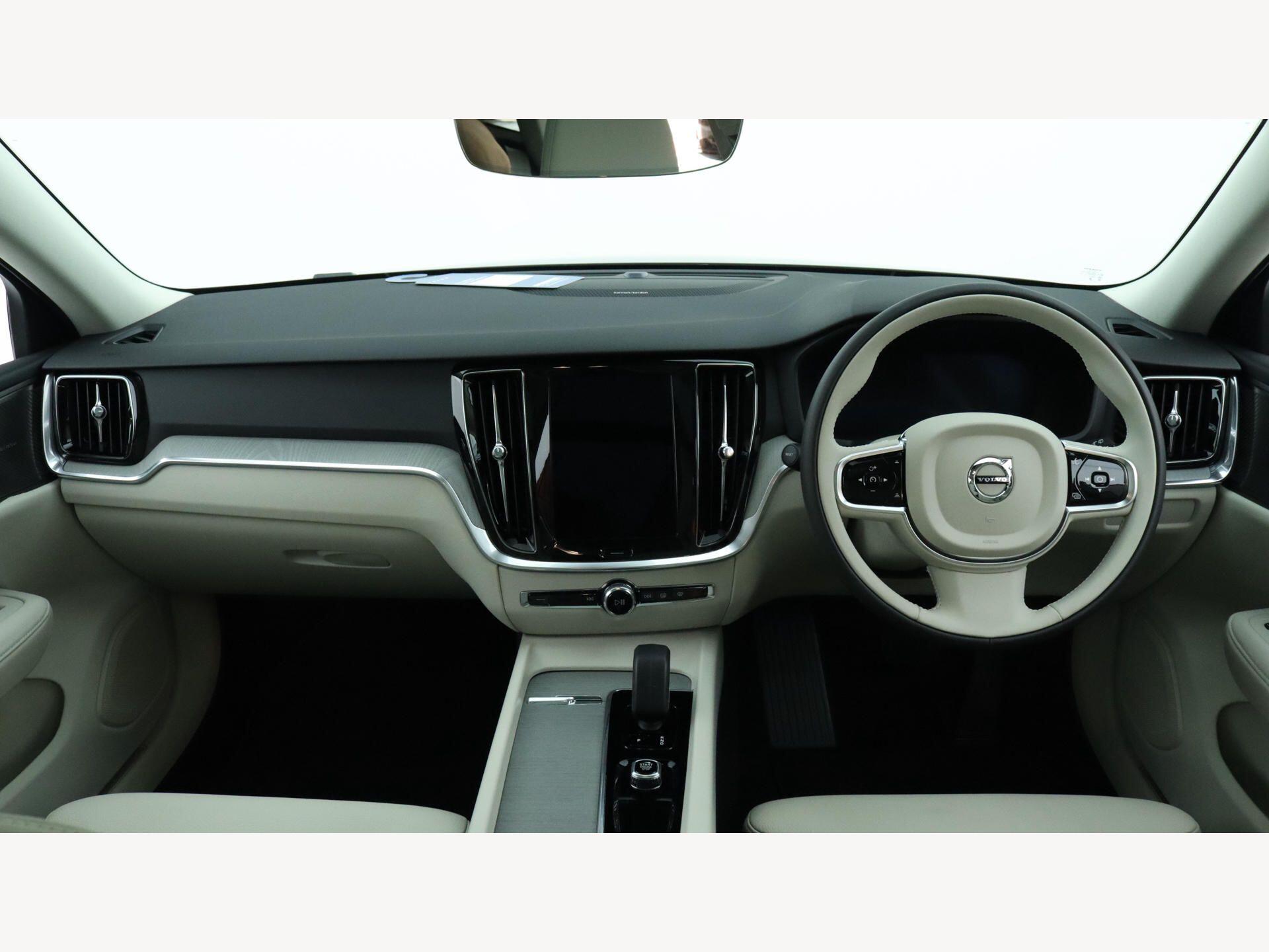 Volvo V60 view 6