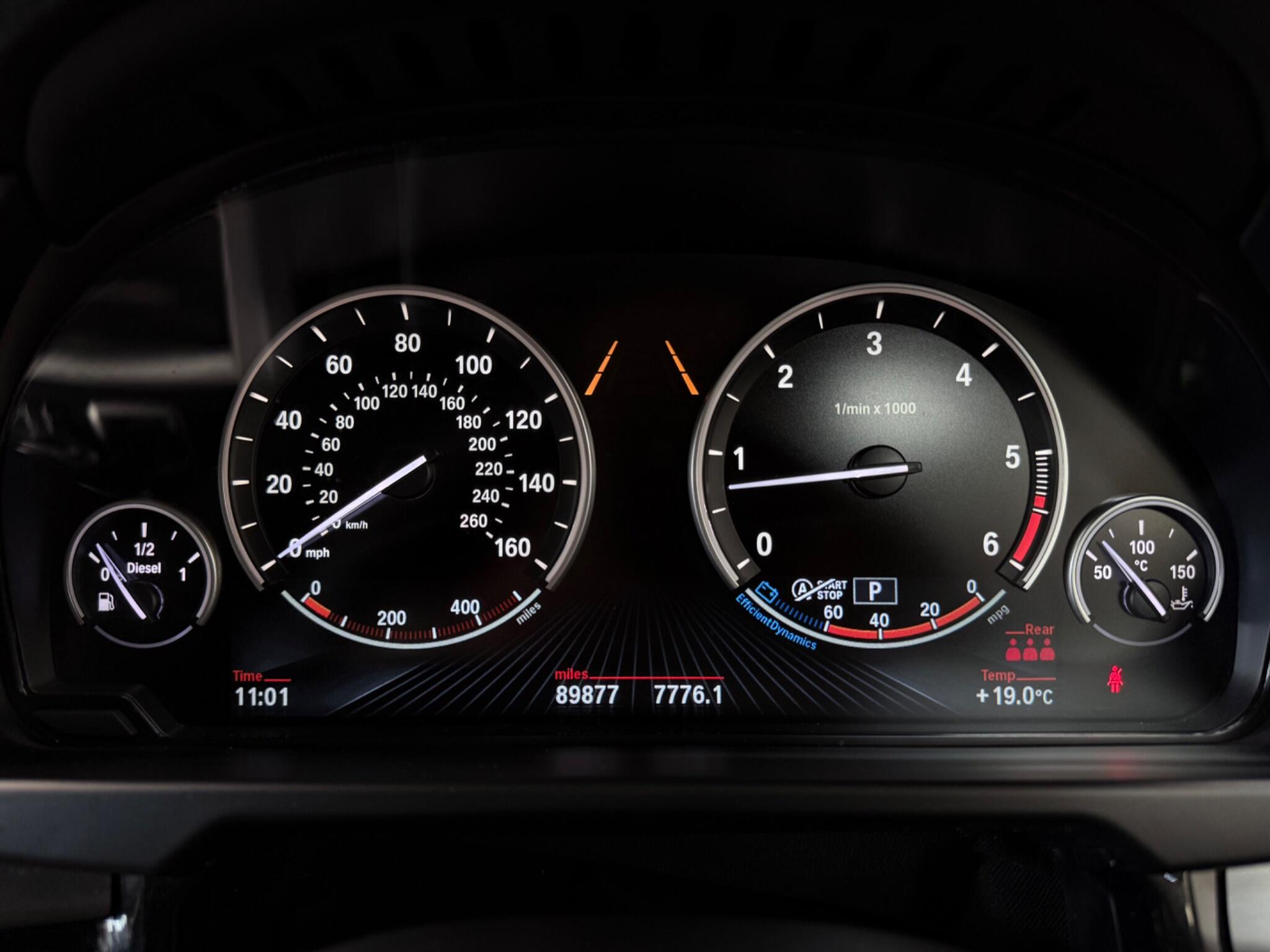 BMW X5 view 16