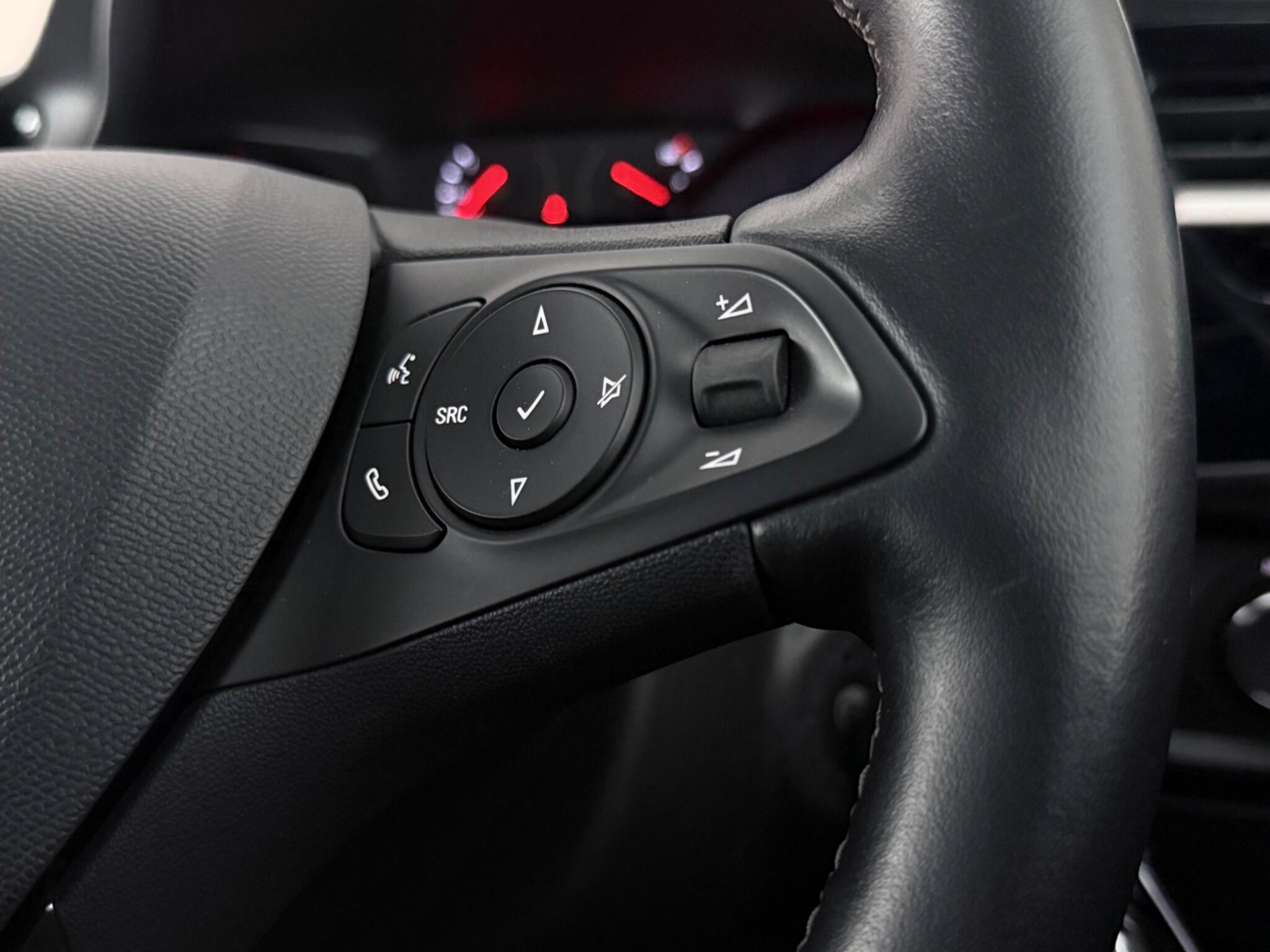 Vauxhall Corsa view 16