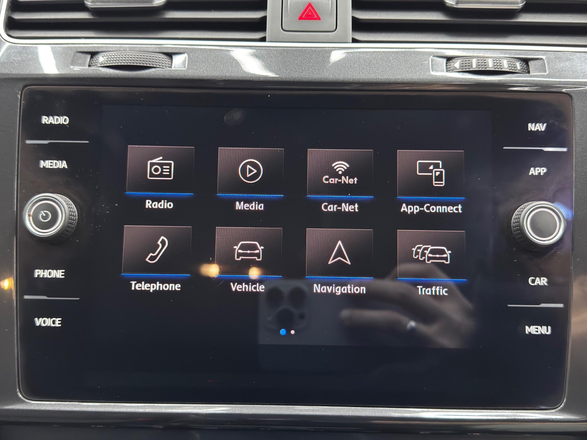 Volkswagen Golf view 28
