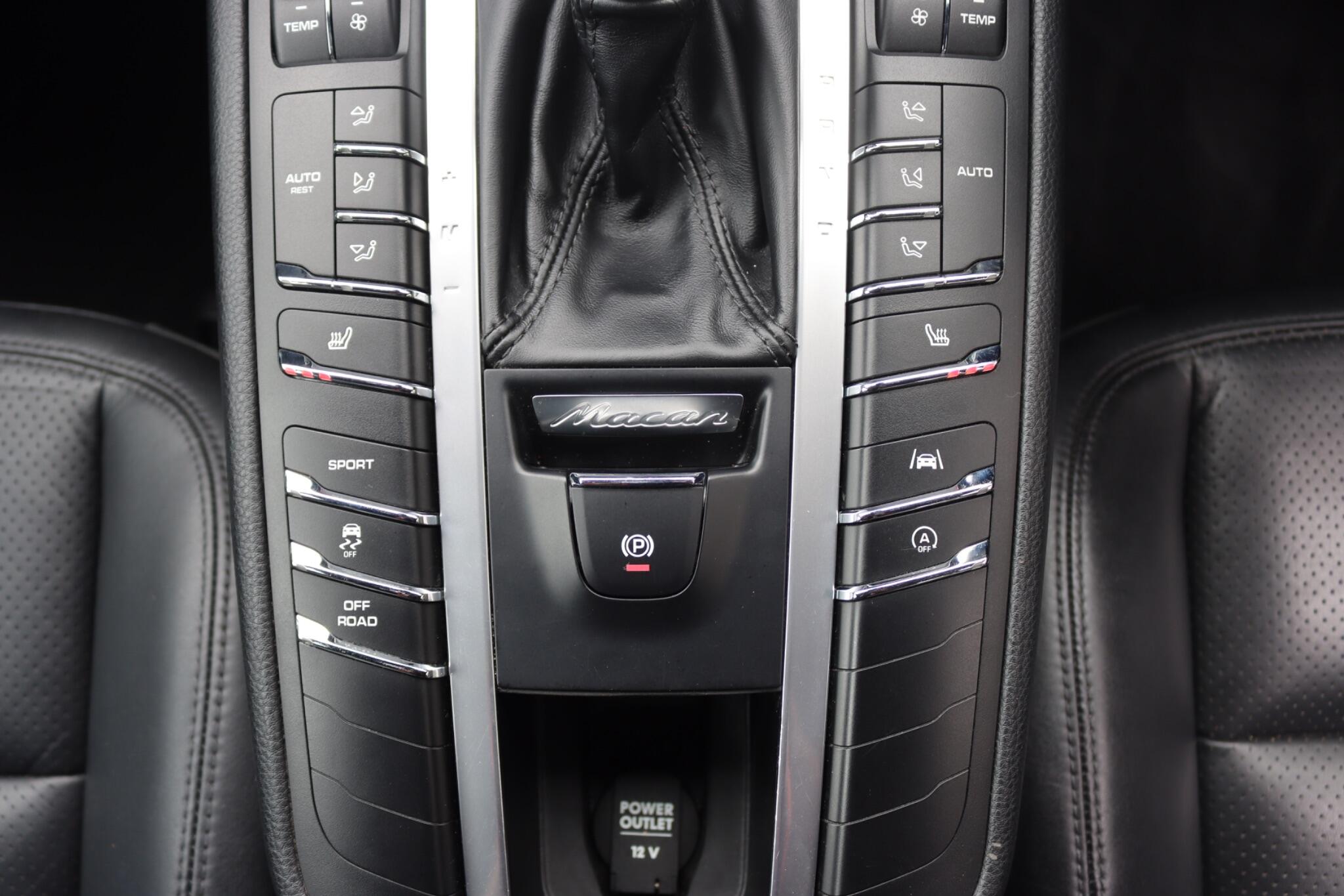 Porsche Macan view 59