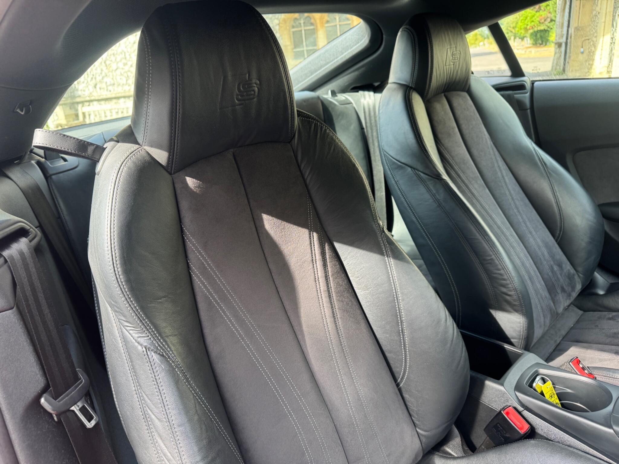 Audi TT view 26