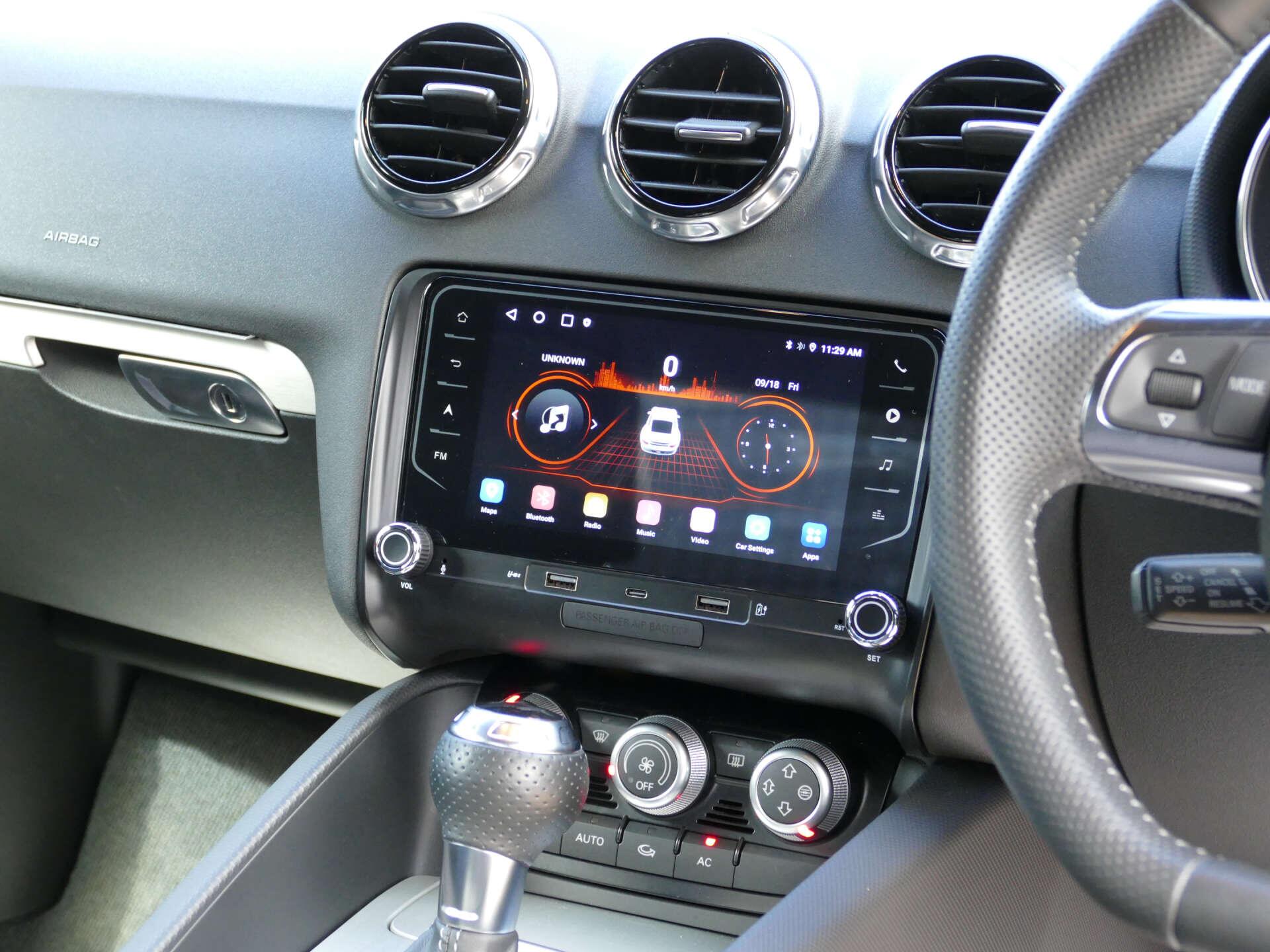 Audi TT view 23