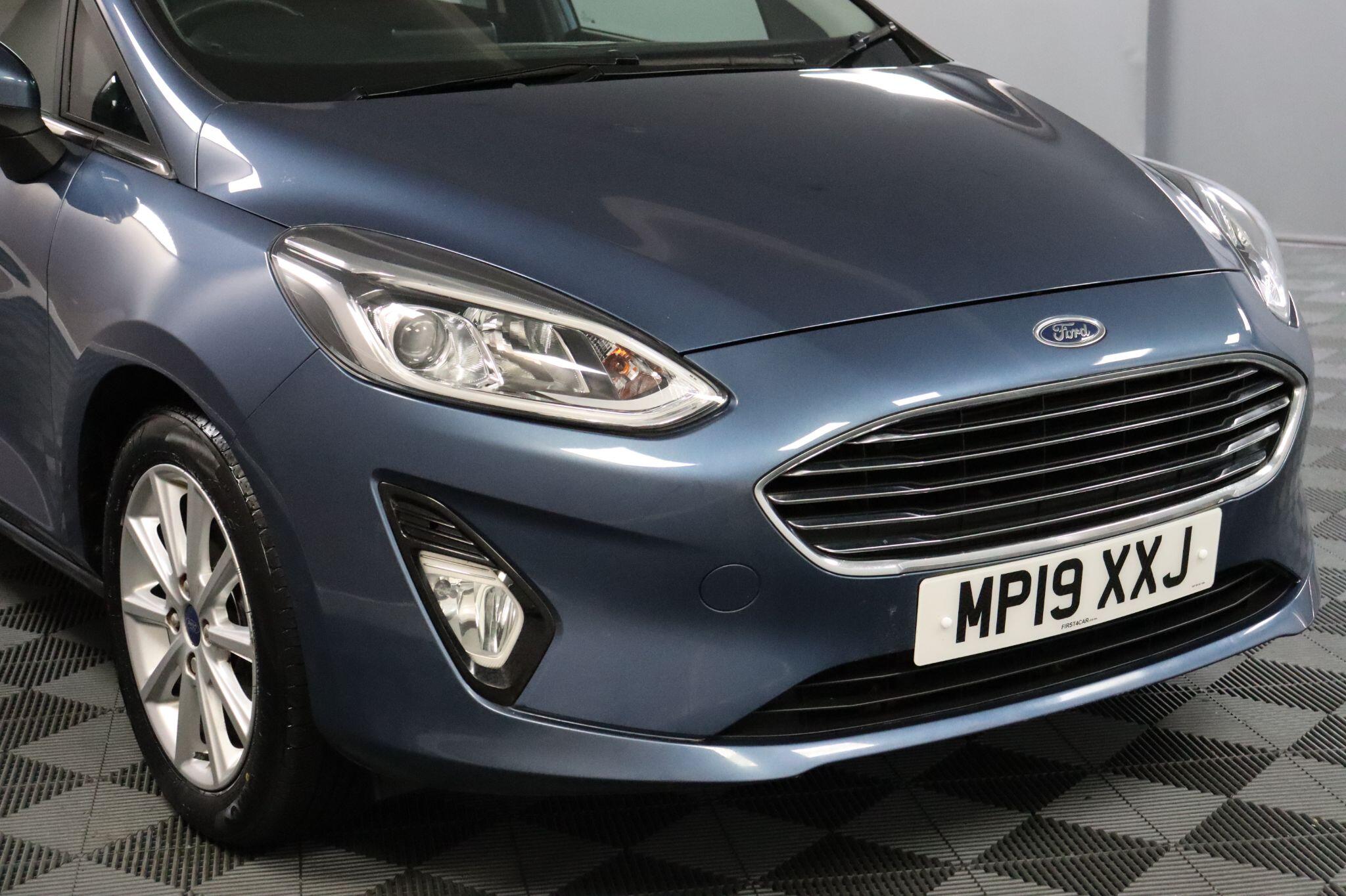 Ford Fiesta view 26