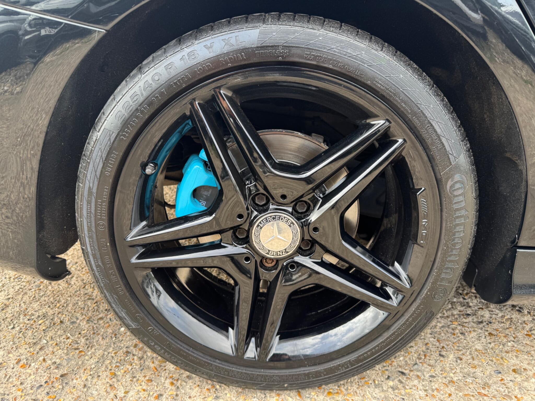 Mercedes-Benz Cla view 42