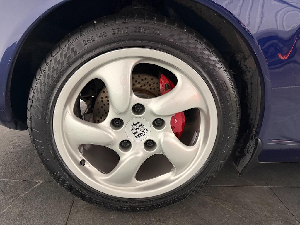 Porsche Boxster view 38