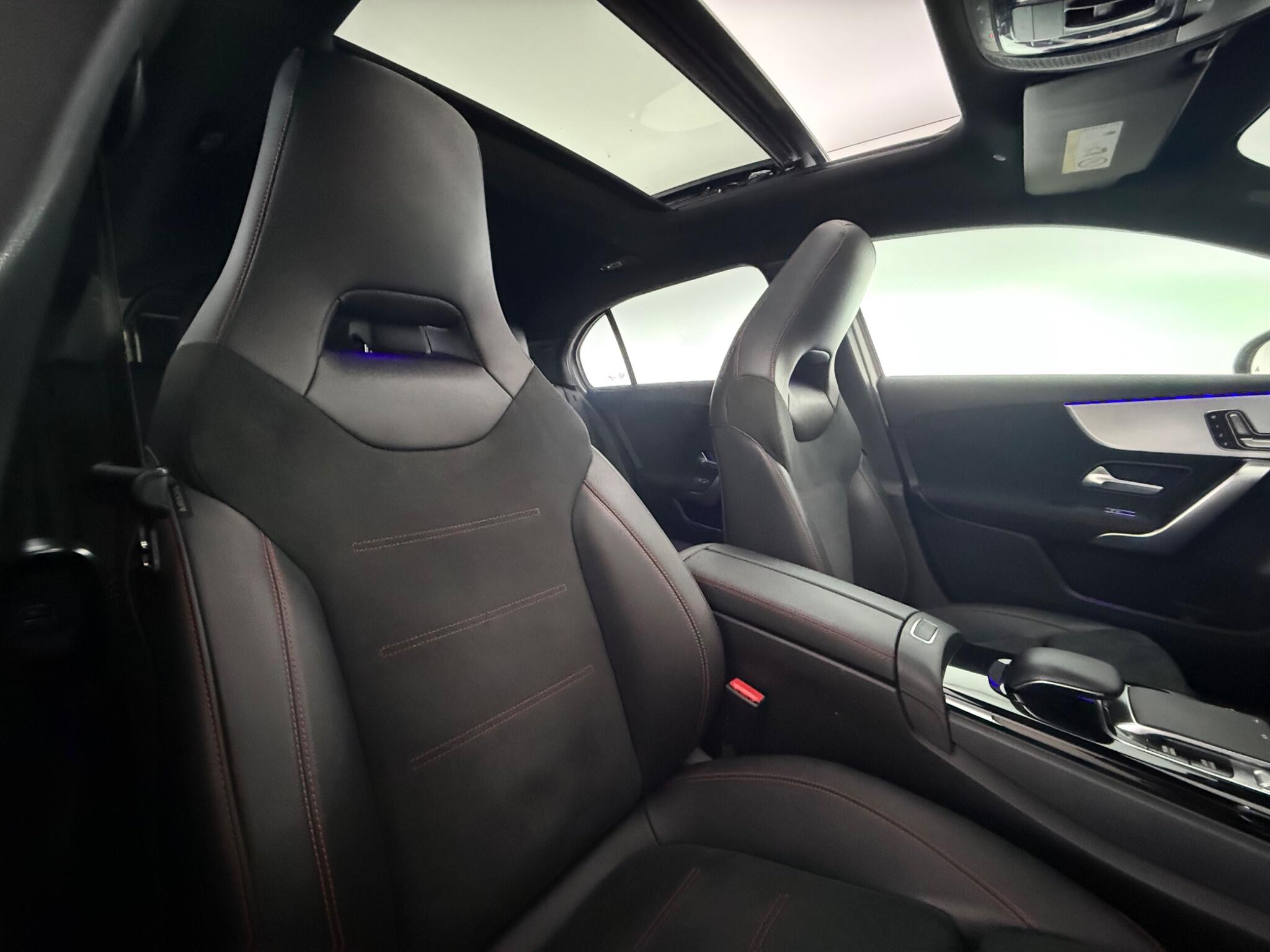 Mercedes-Benz A-Class view 34