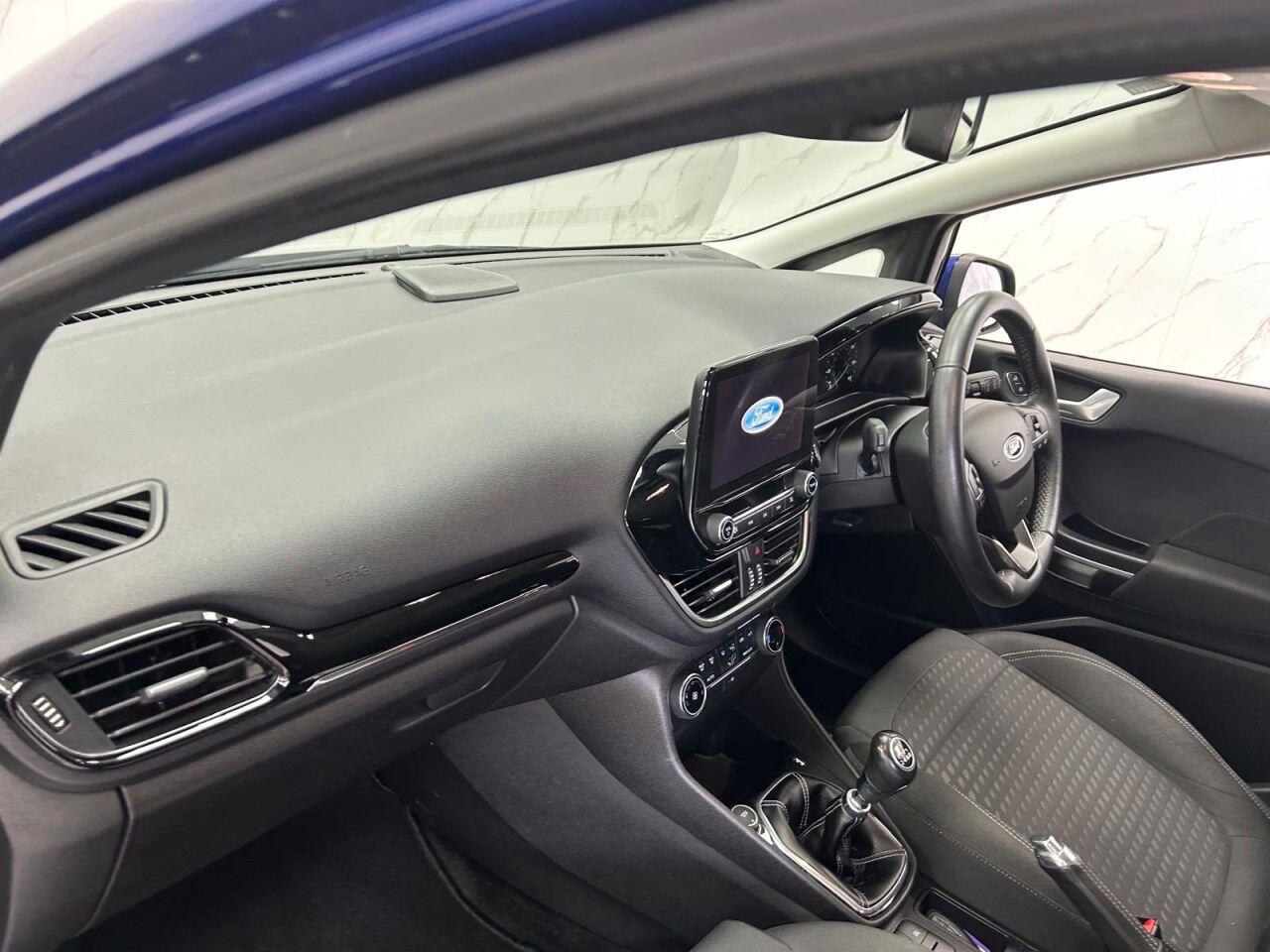 Ford Fiesta view 14