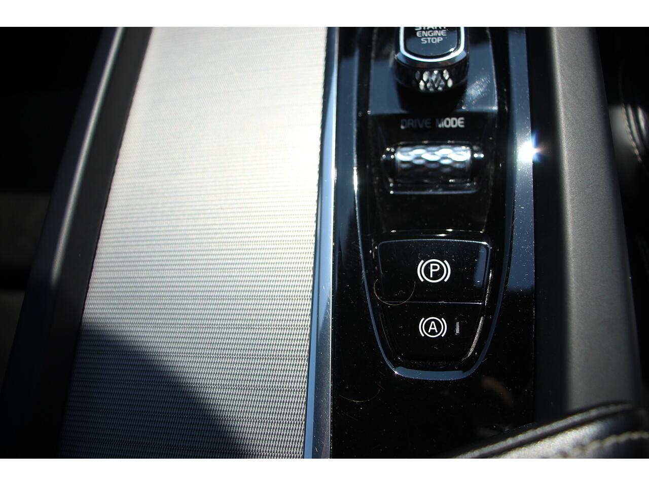 Volvo XC60 view 32