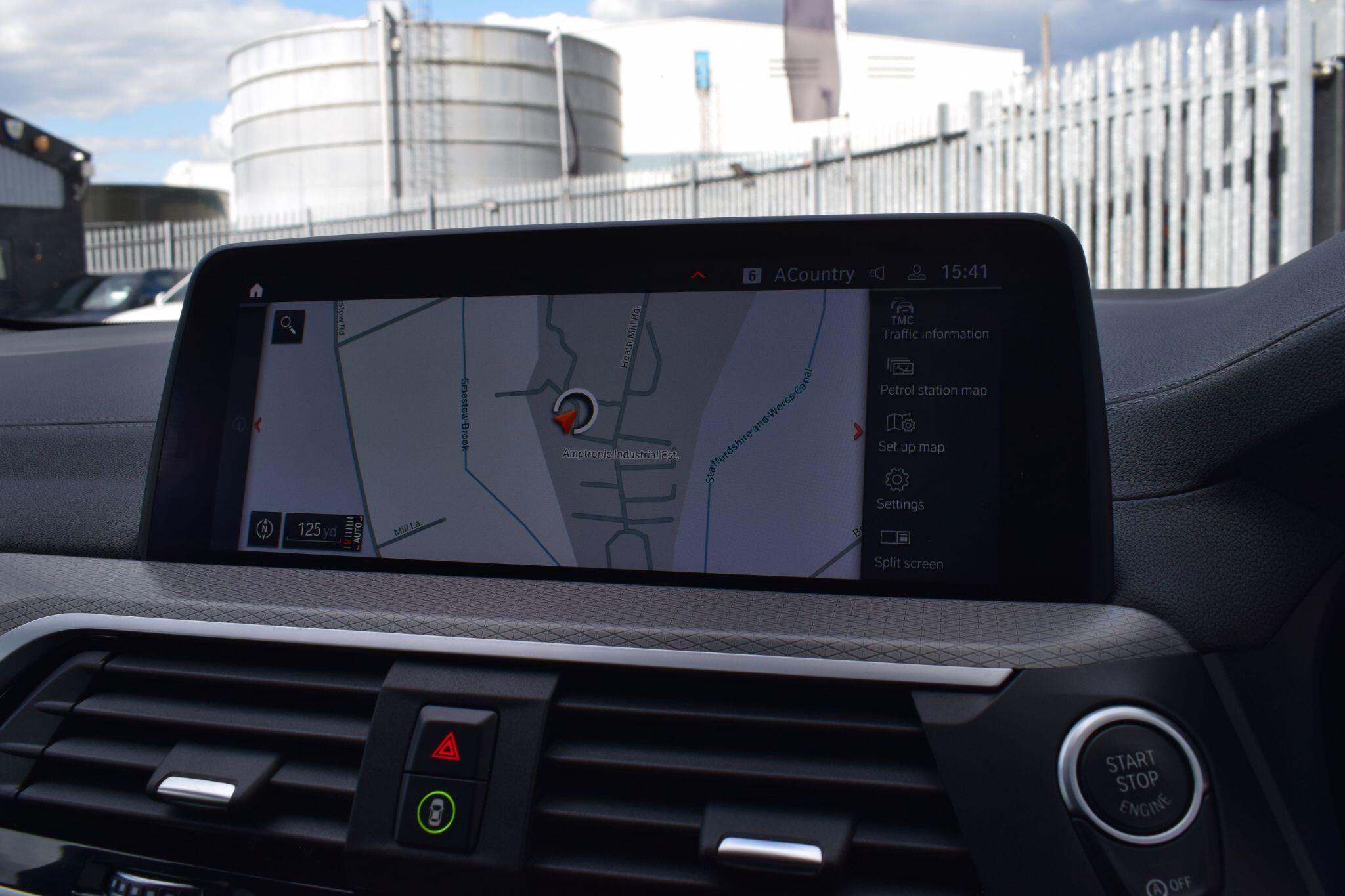 BMW X4 view 20
