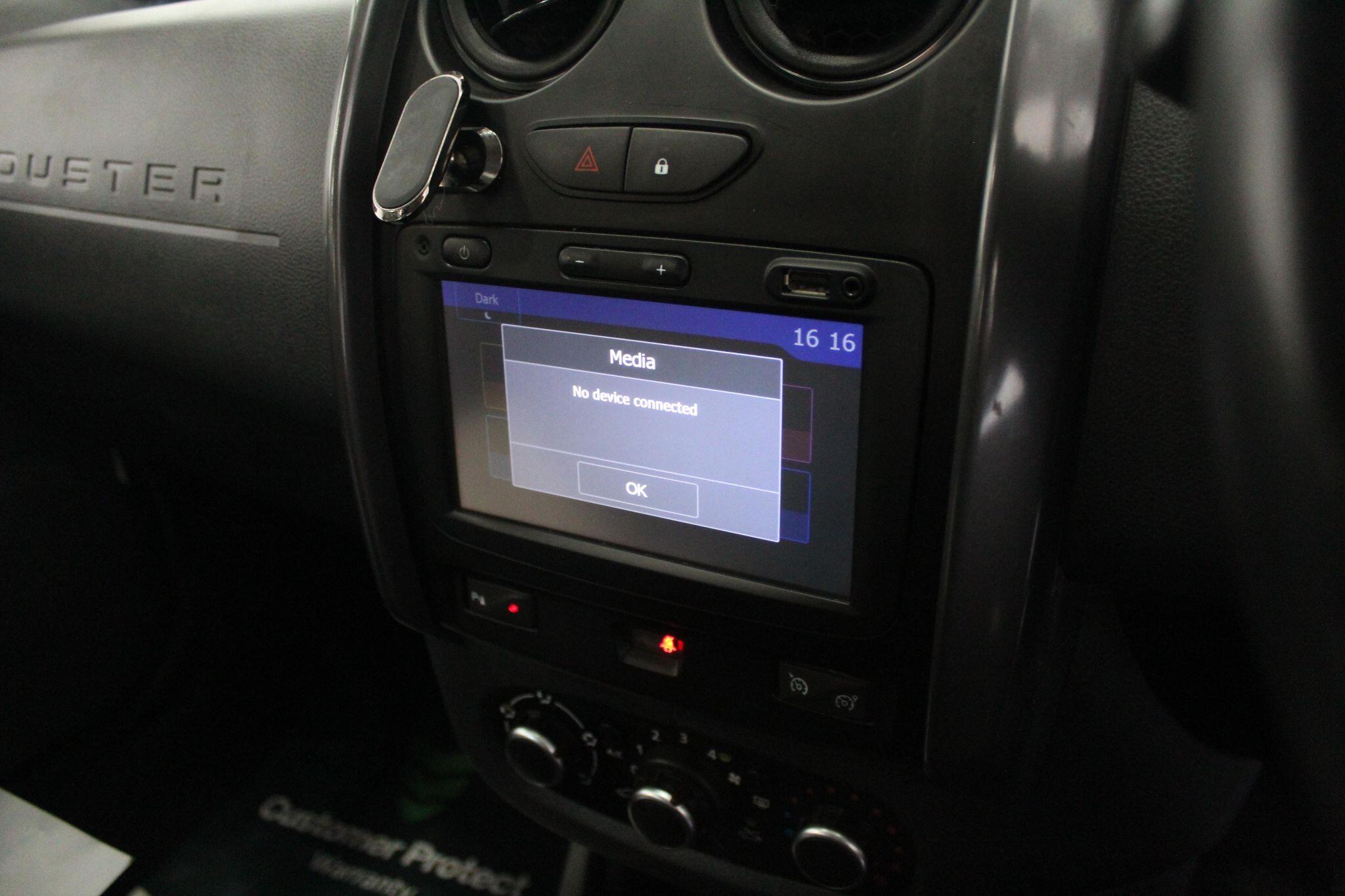 Dacia Duster view 36