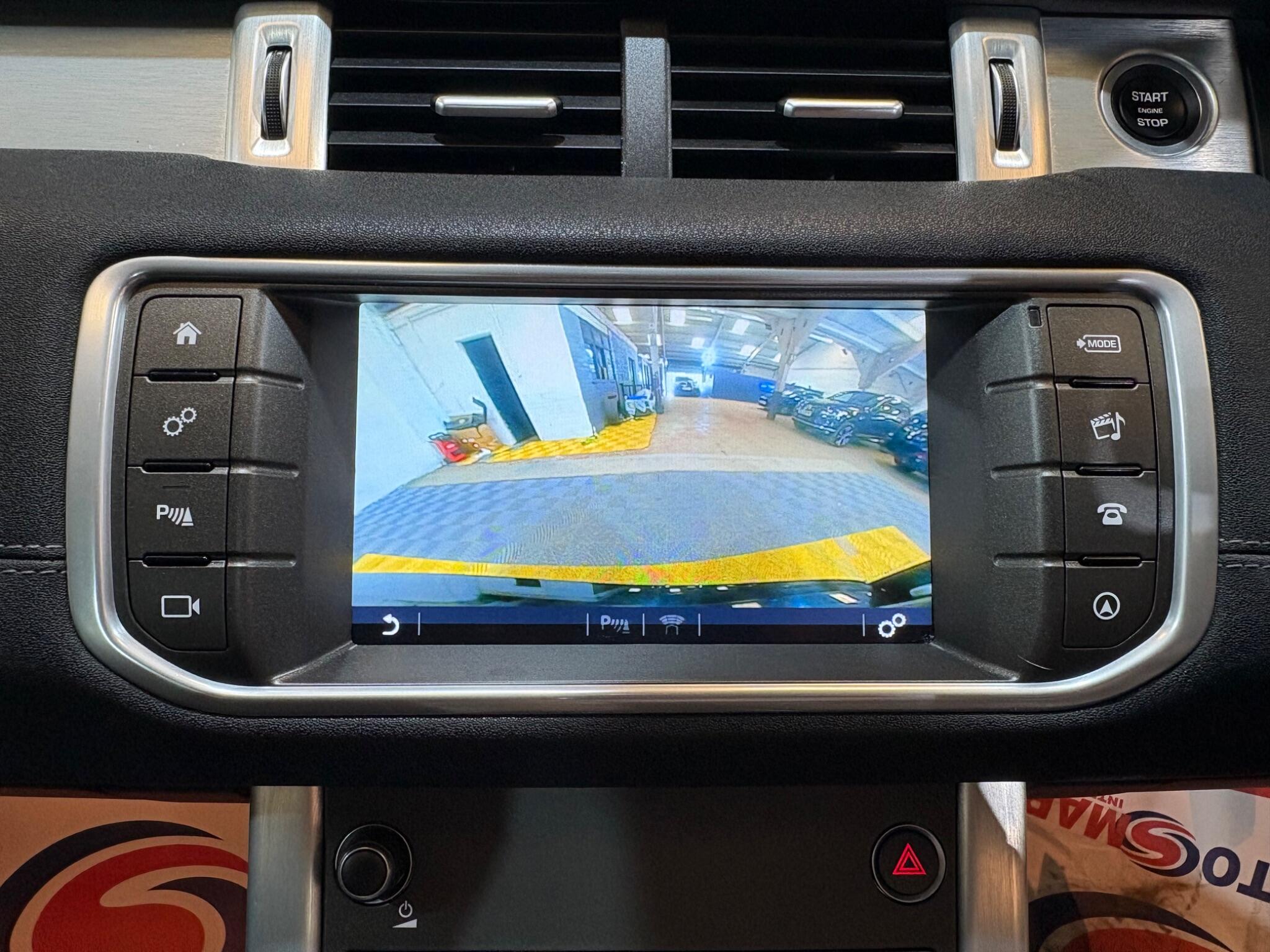 Land Rover Range Rover Evoque view 5