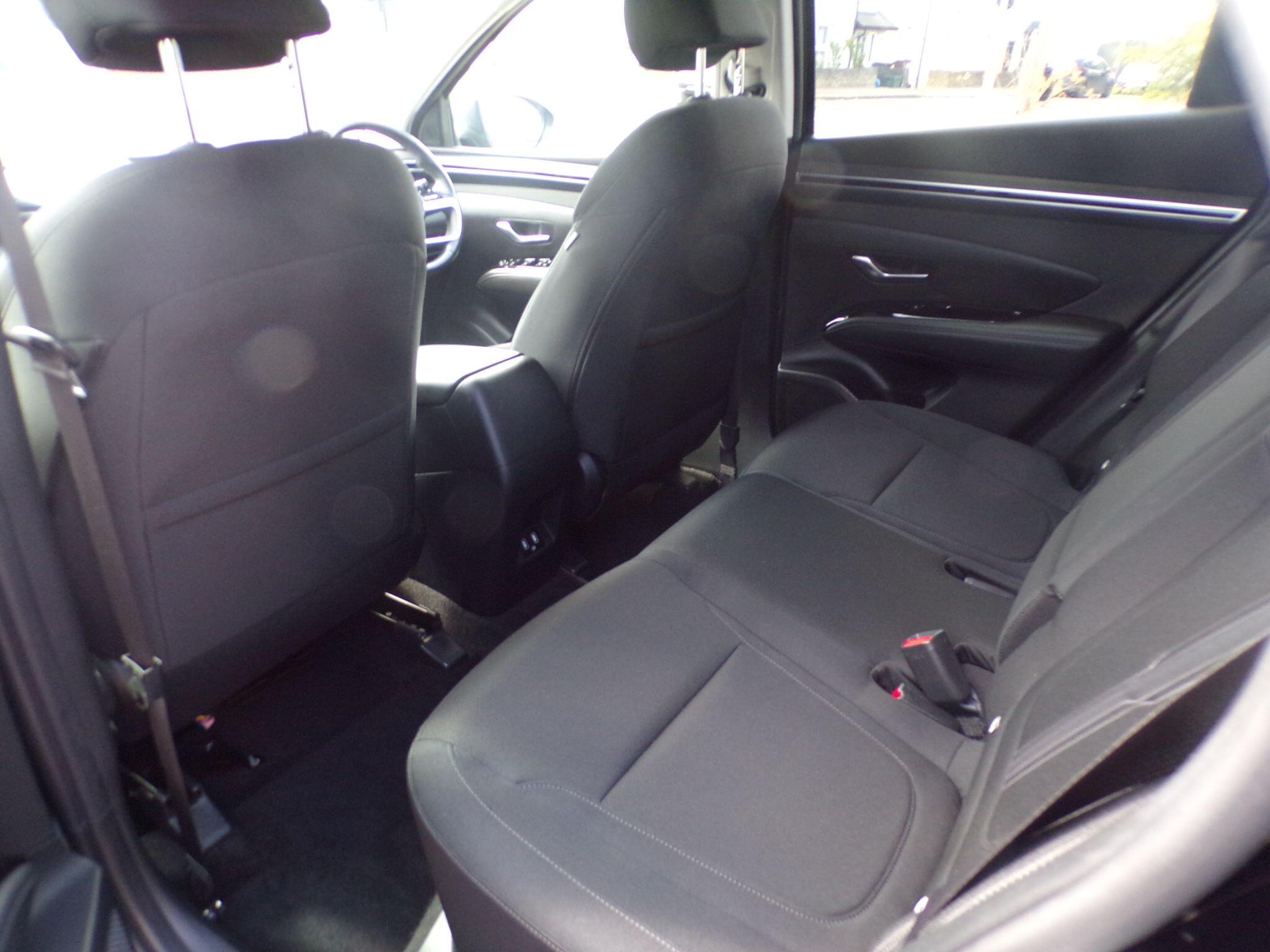 Hyundai Tucson view 12
