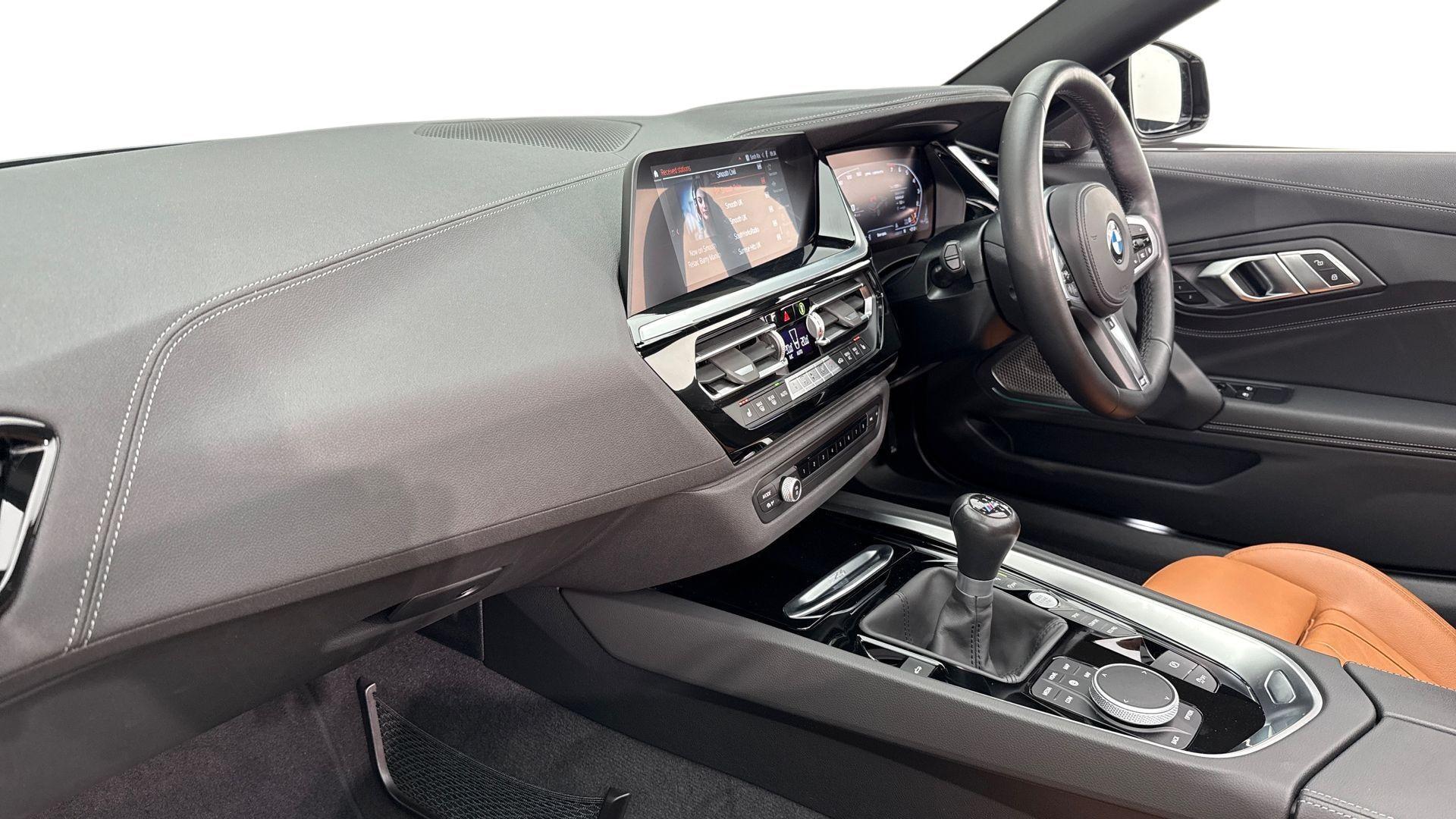 BMW Z4 view 7