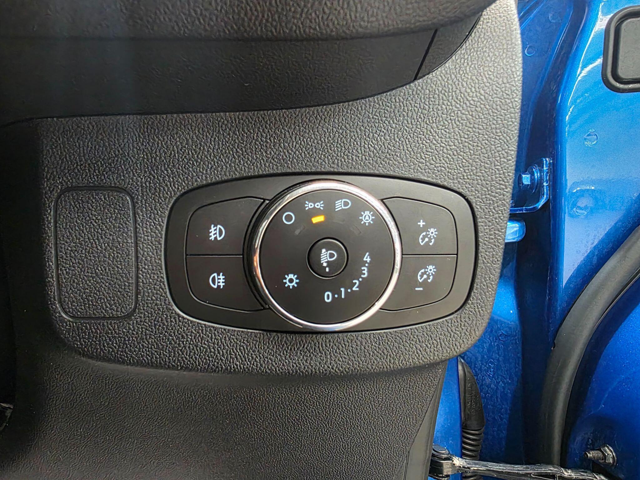 Ford Puma view 14