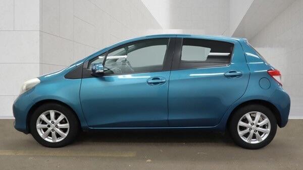 Toyota Yaris view 6
