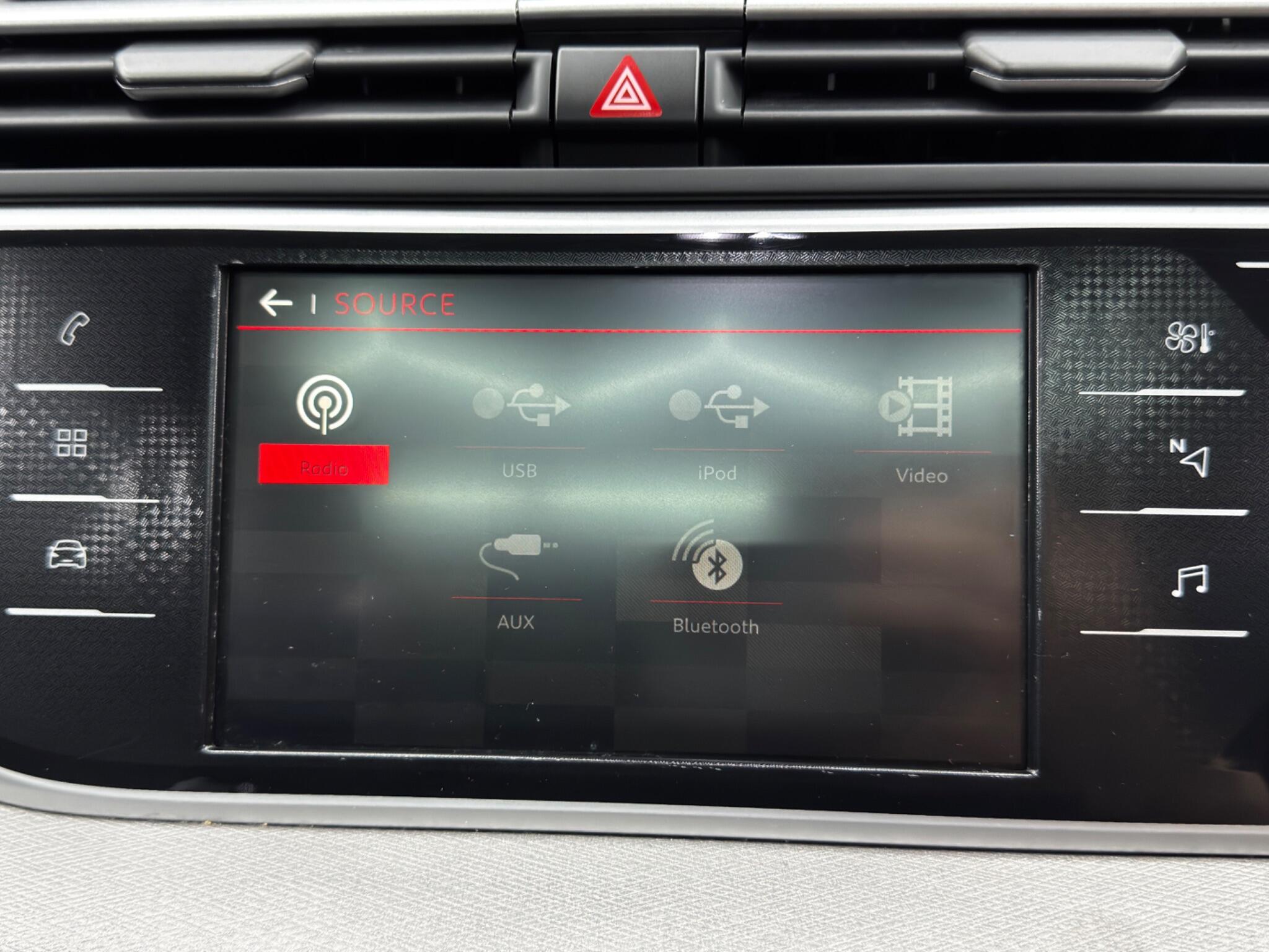 Citroen Grand C4 Spacetourer view 31