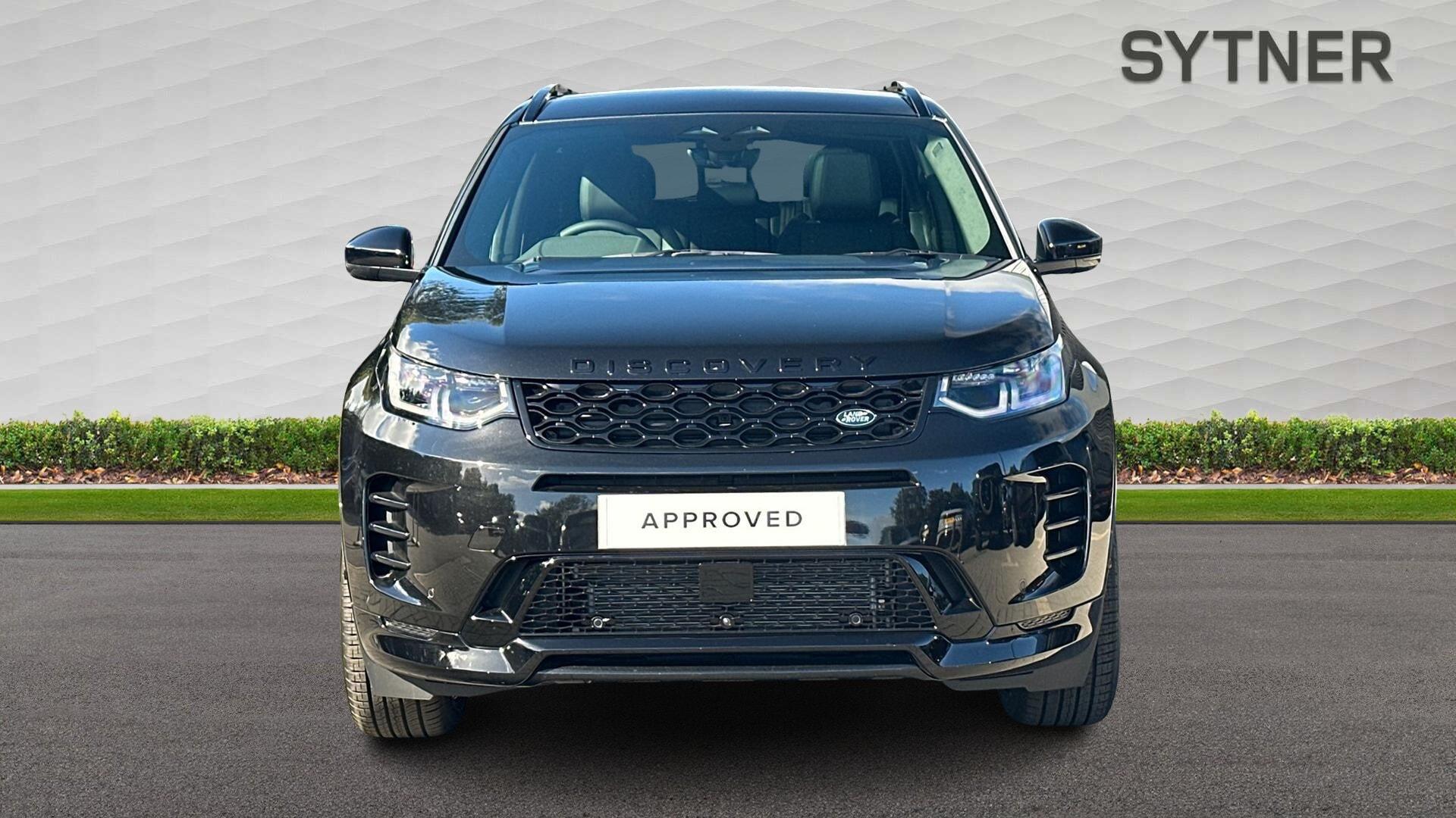Land Rover Discovery Sport view 8