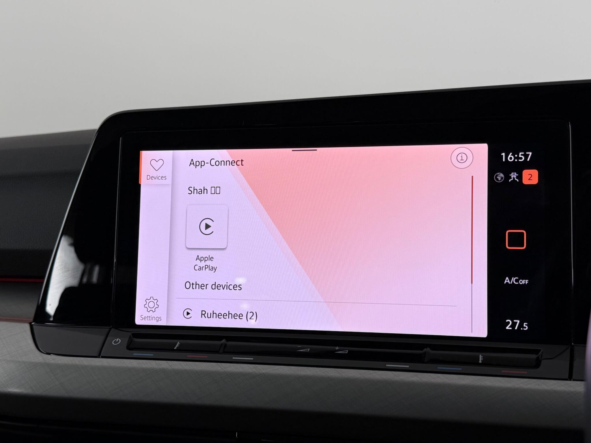 Volkswagen Golf view 18
