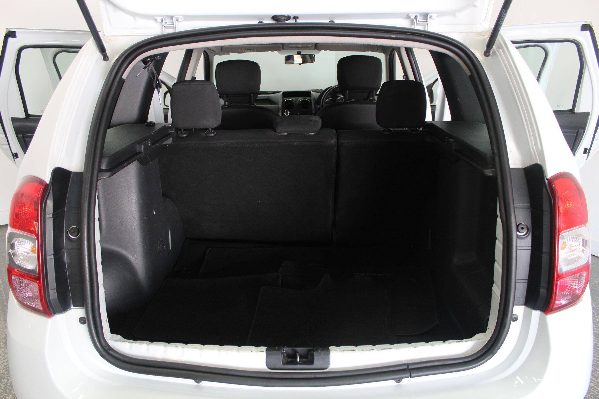 Dacia Duster view 24