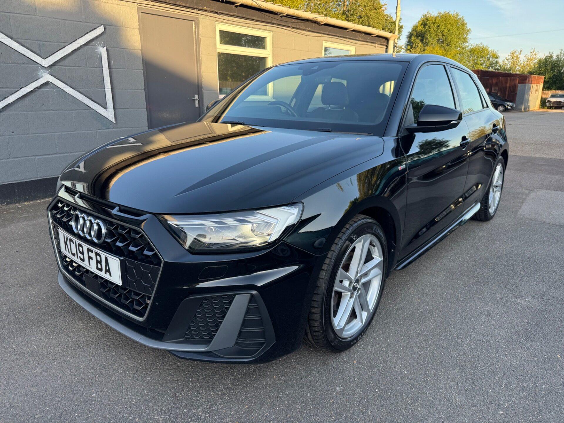 Audi A1 view 5