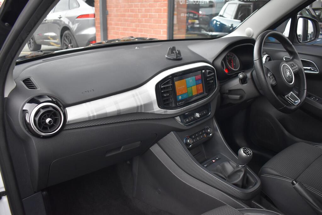 MG MG3 view 37