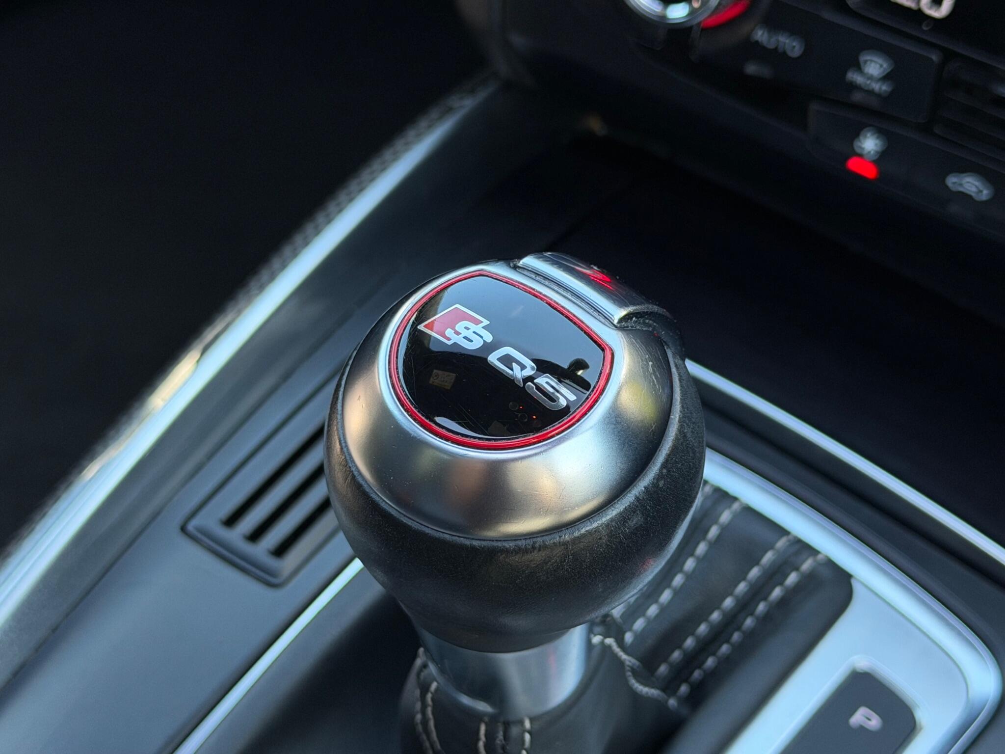 Audi SQ5 view 46