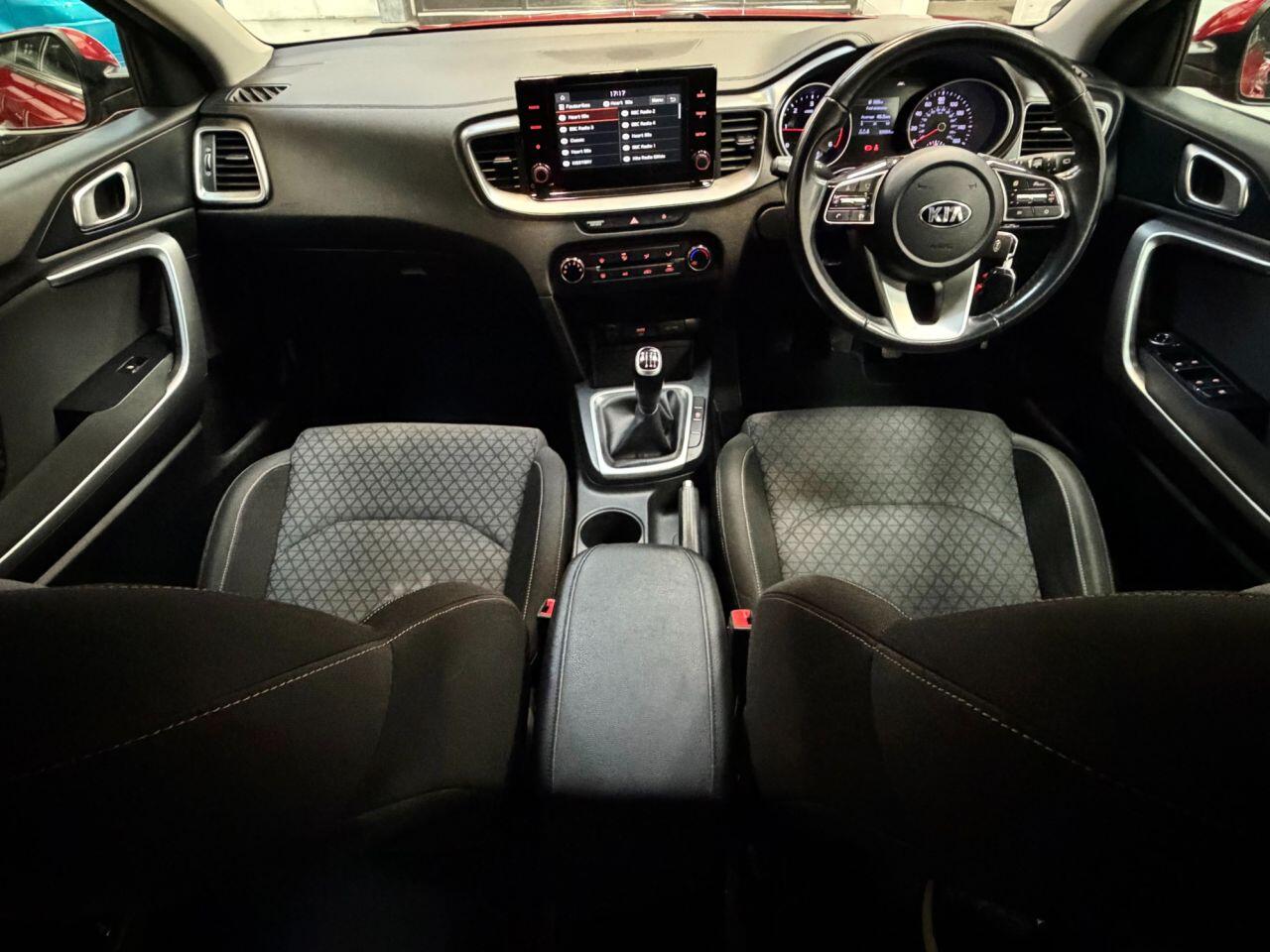 Kia Xceed view 2