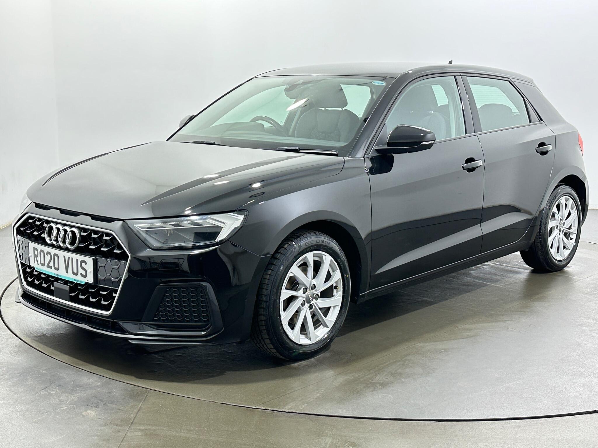 Audi A1 view 4
