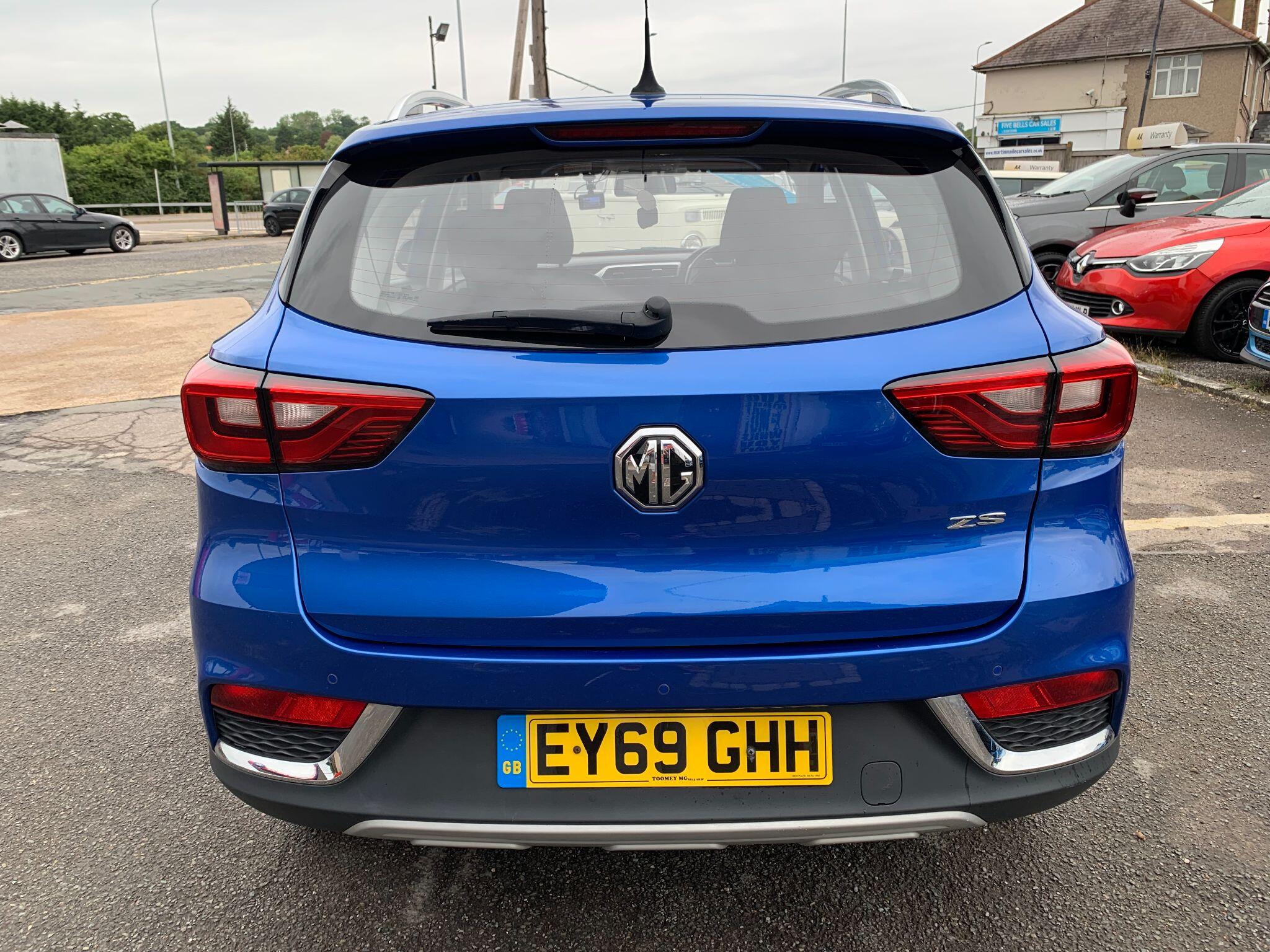 MG MG ZS view 7