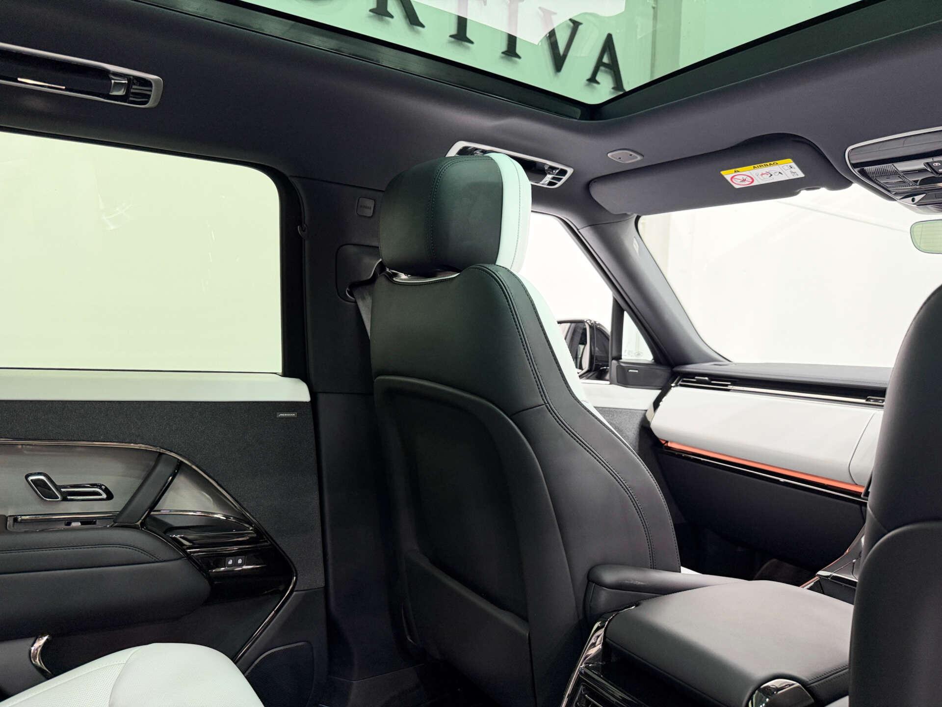 Land Rover Range Rover Sport view 17