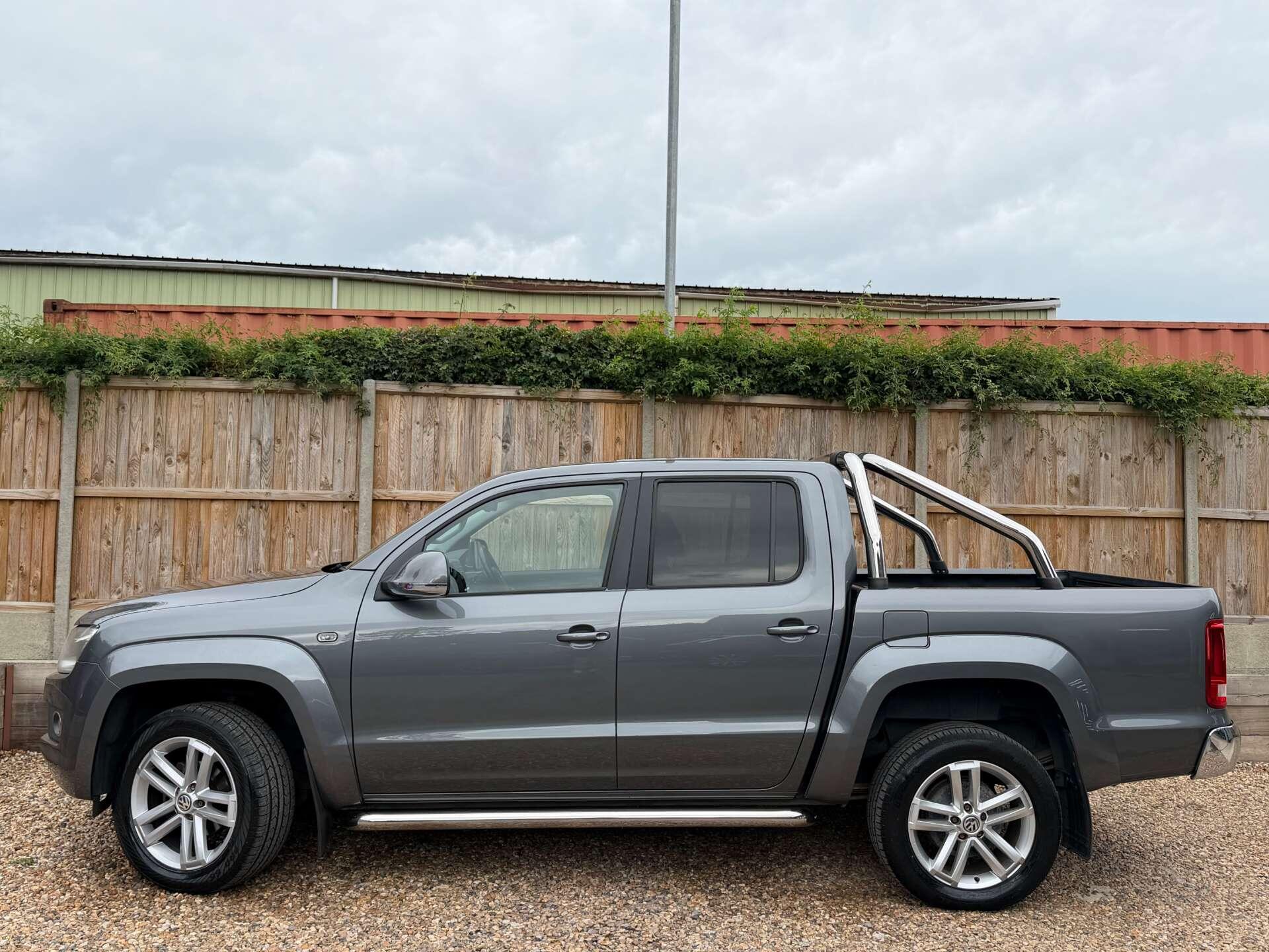 Volkswagen Amarok view 6