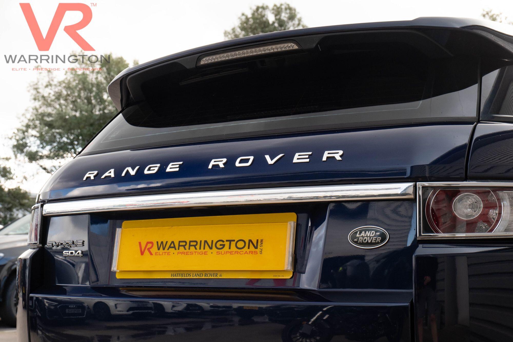 Land Rover Range Rover Evoque view 34