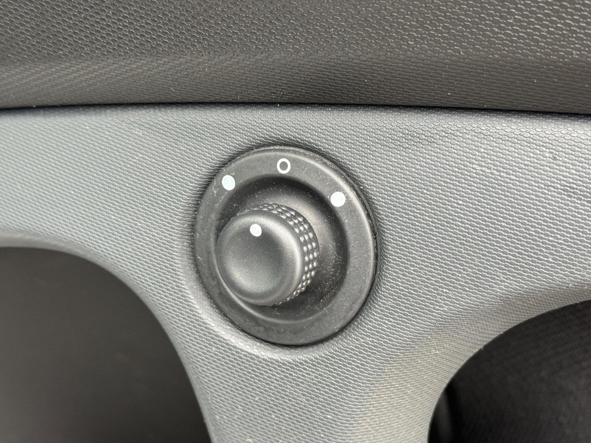Smart fortwo - Image 21