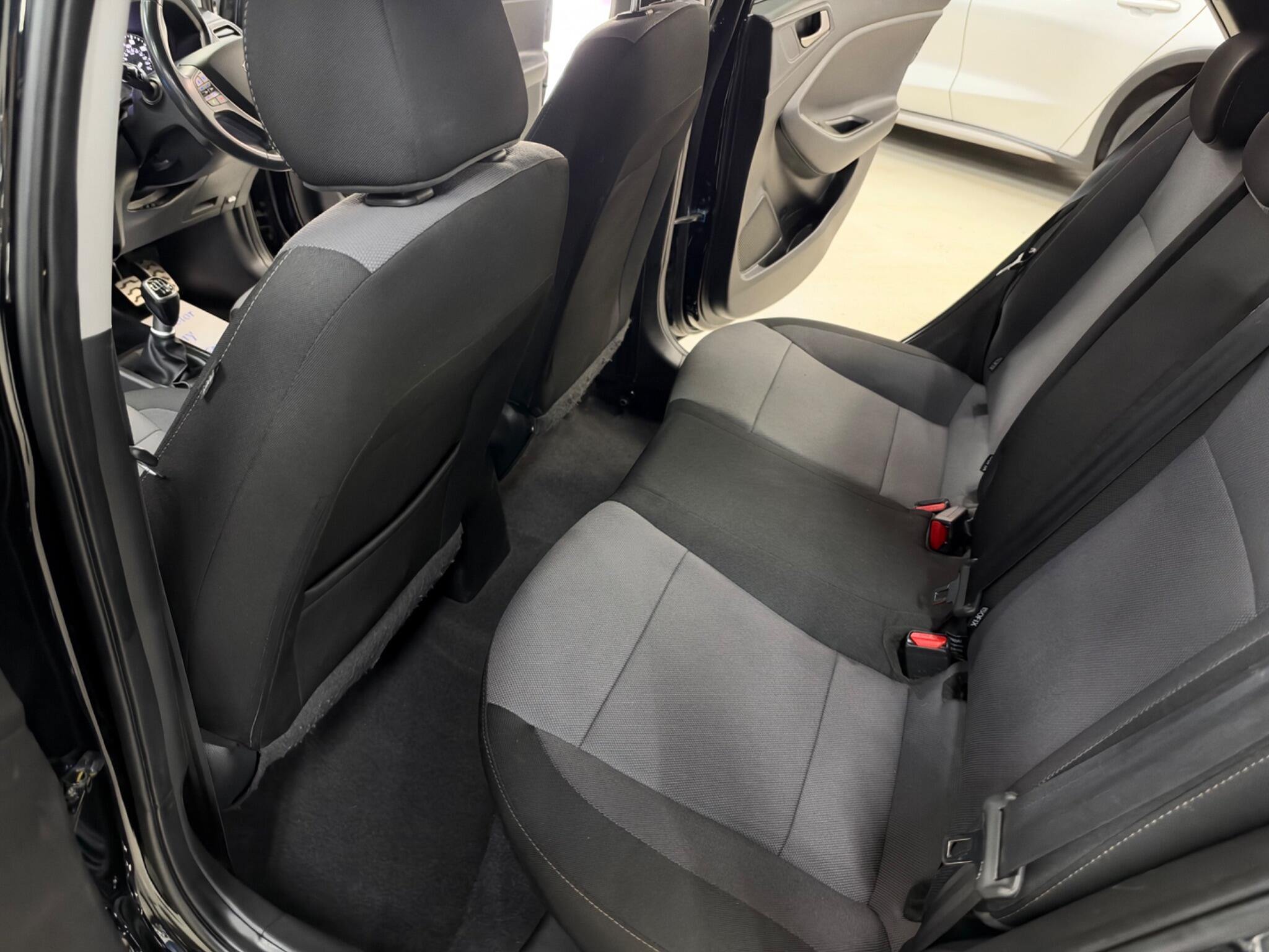 Hyundai I20 view 19