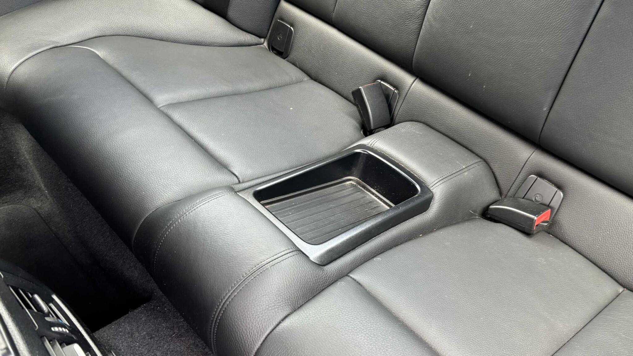 BMW 2 Series view 21