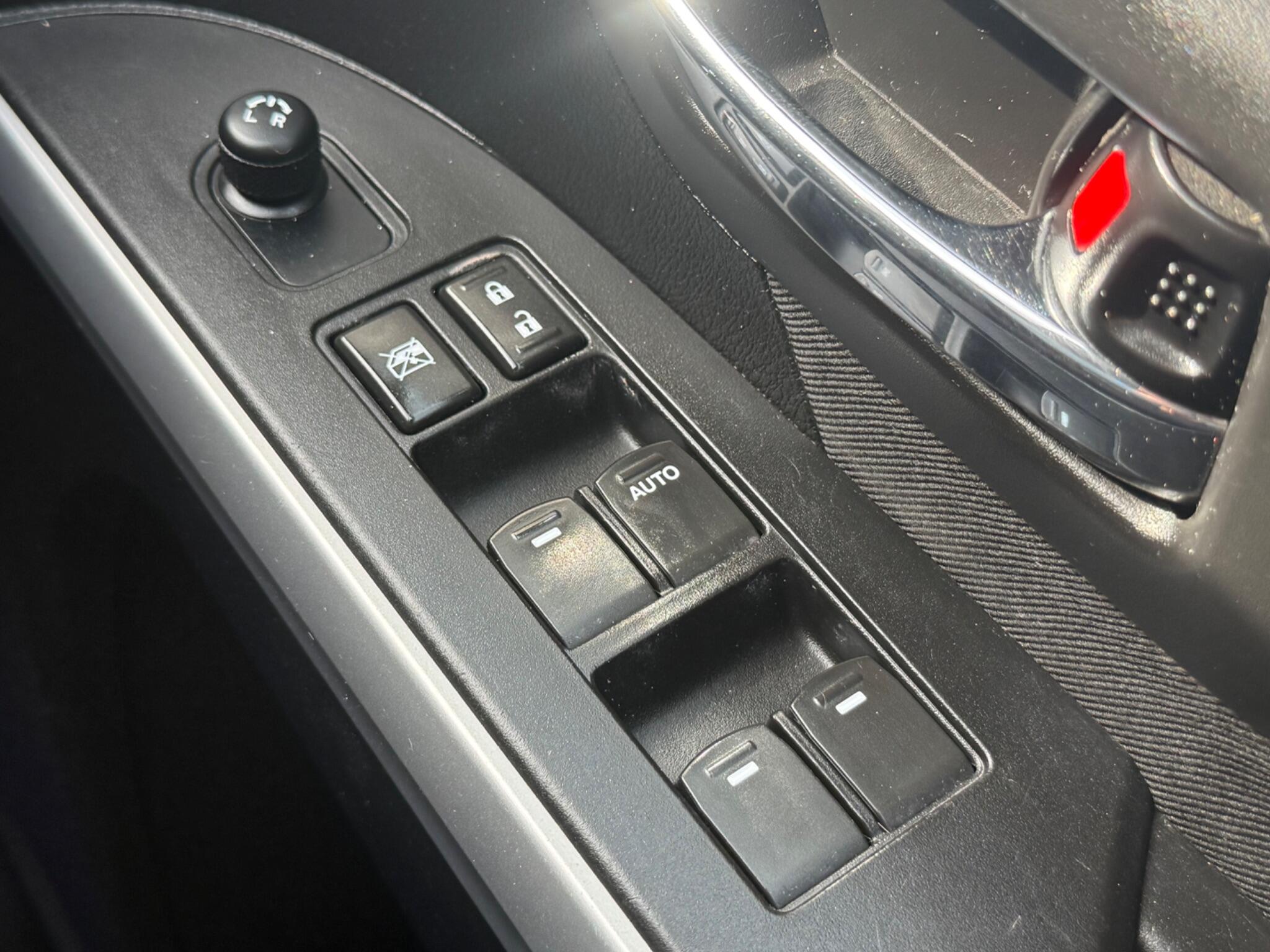 Suzuki SX4 S-Cross view 34