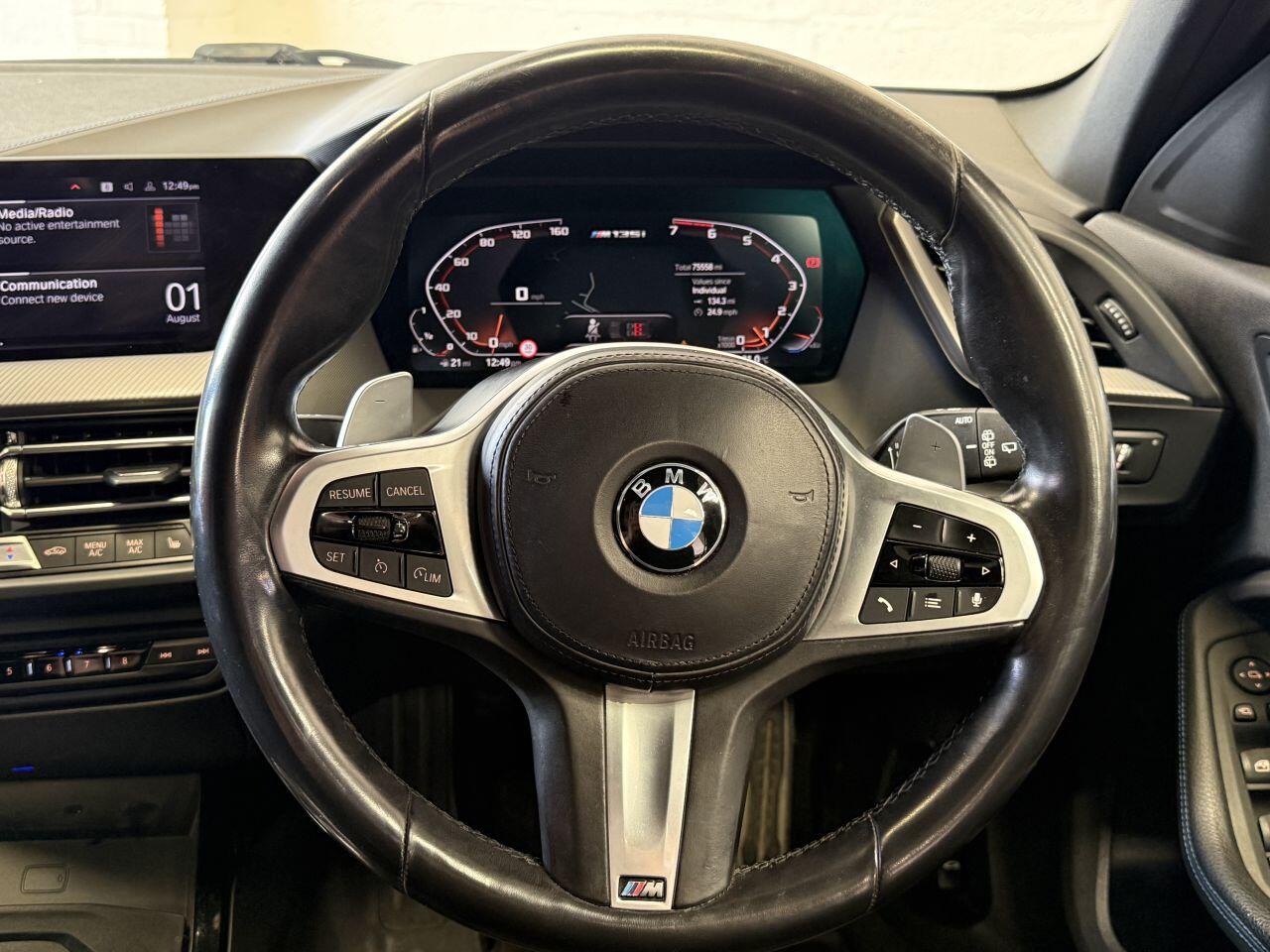 BMW 1 Series view 35