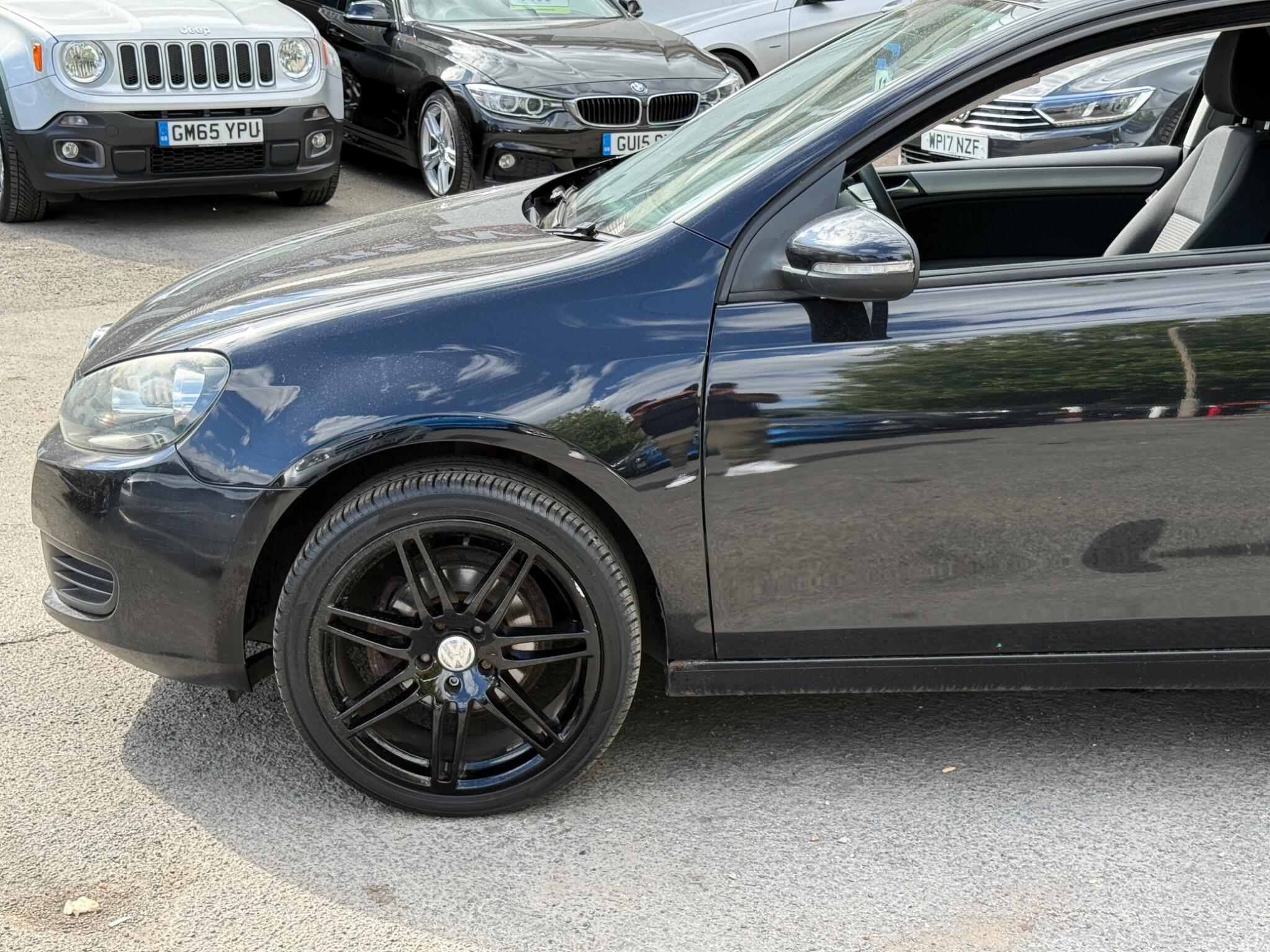 Volkswagen Golf - Image 6