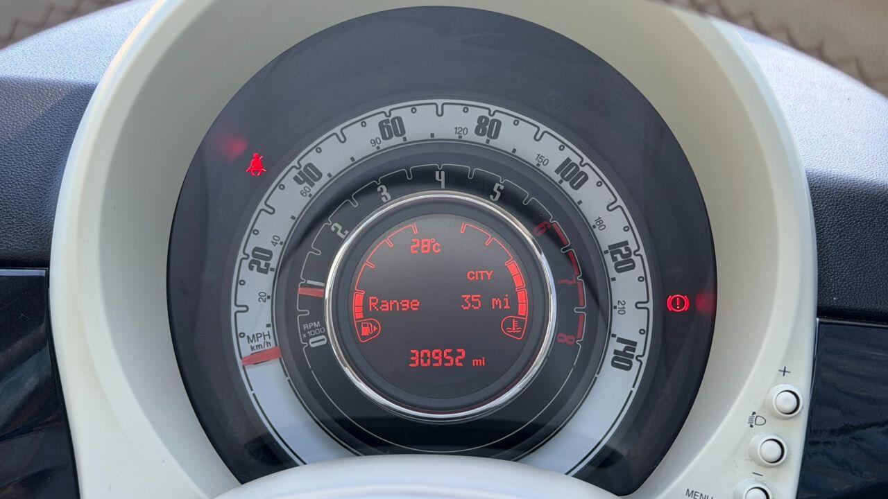 Fiat 500 view 22