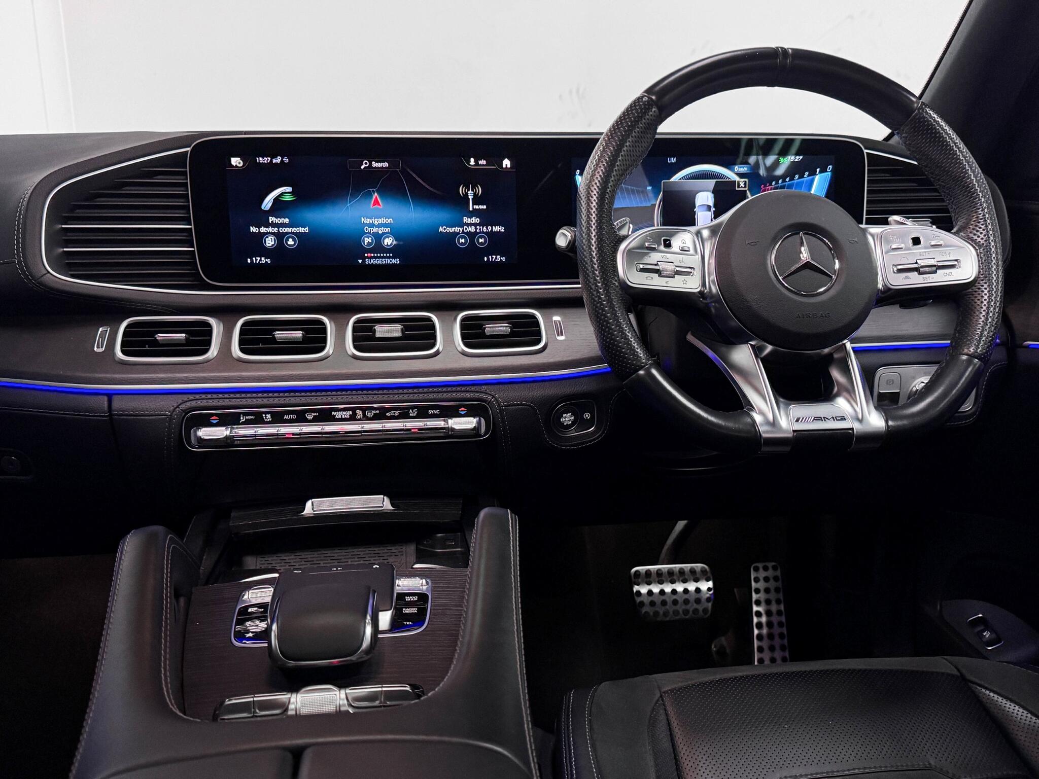 Mercedes-Benz Gle view 19