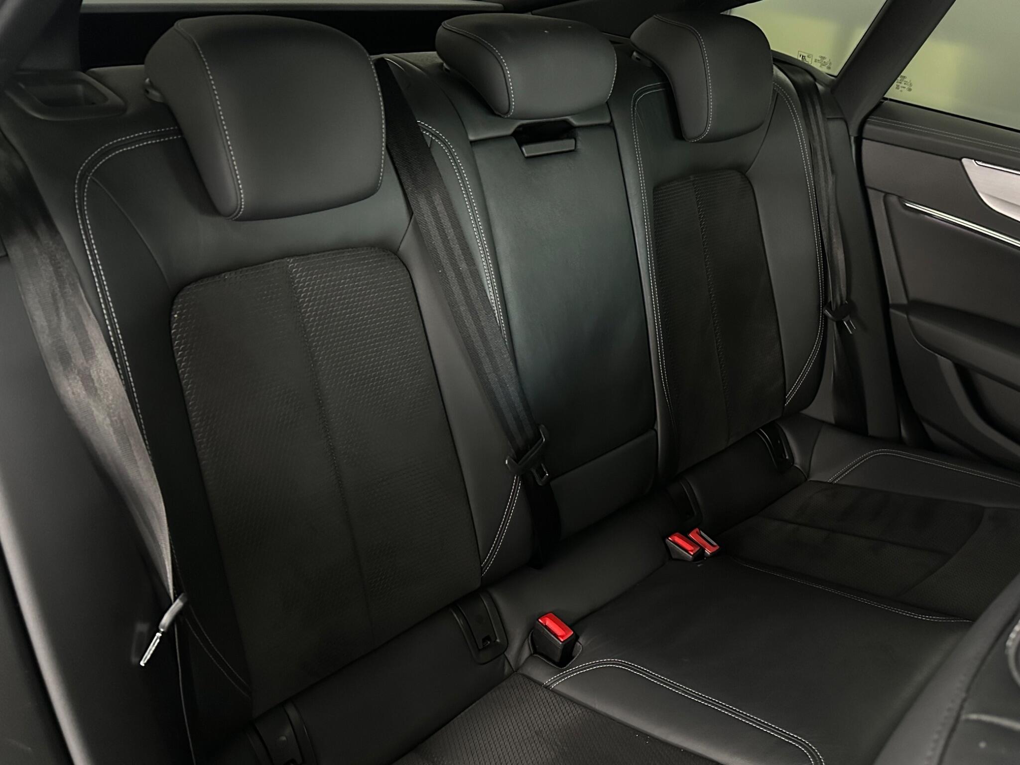 Audi A7 view 25