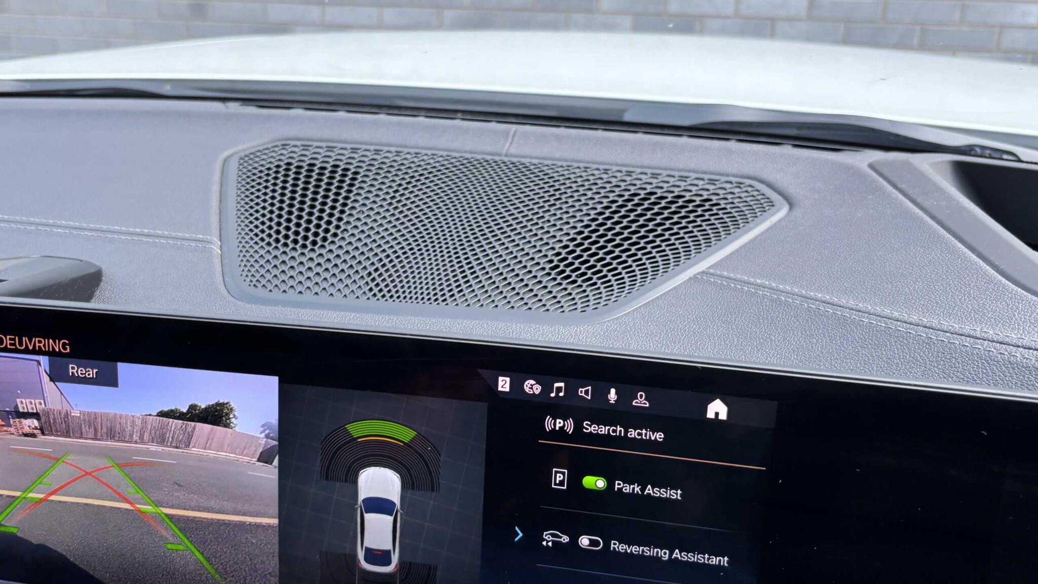 BMW i4 view 16