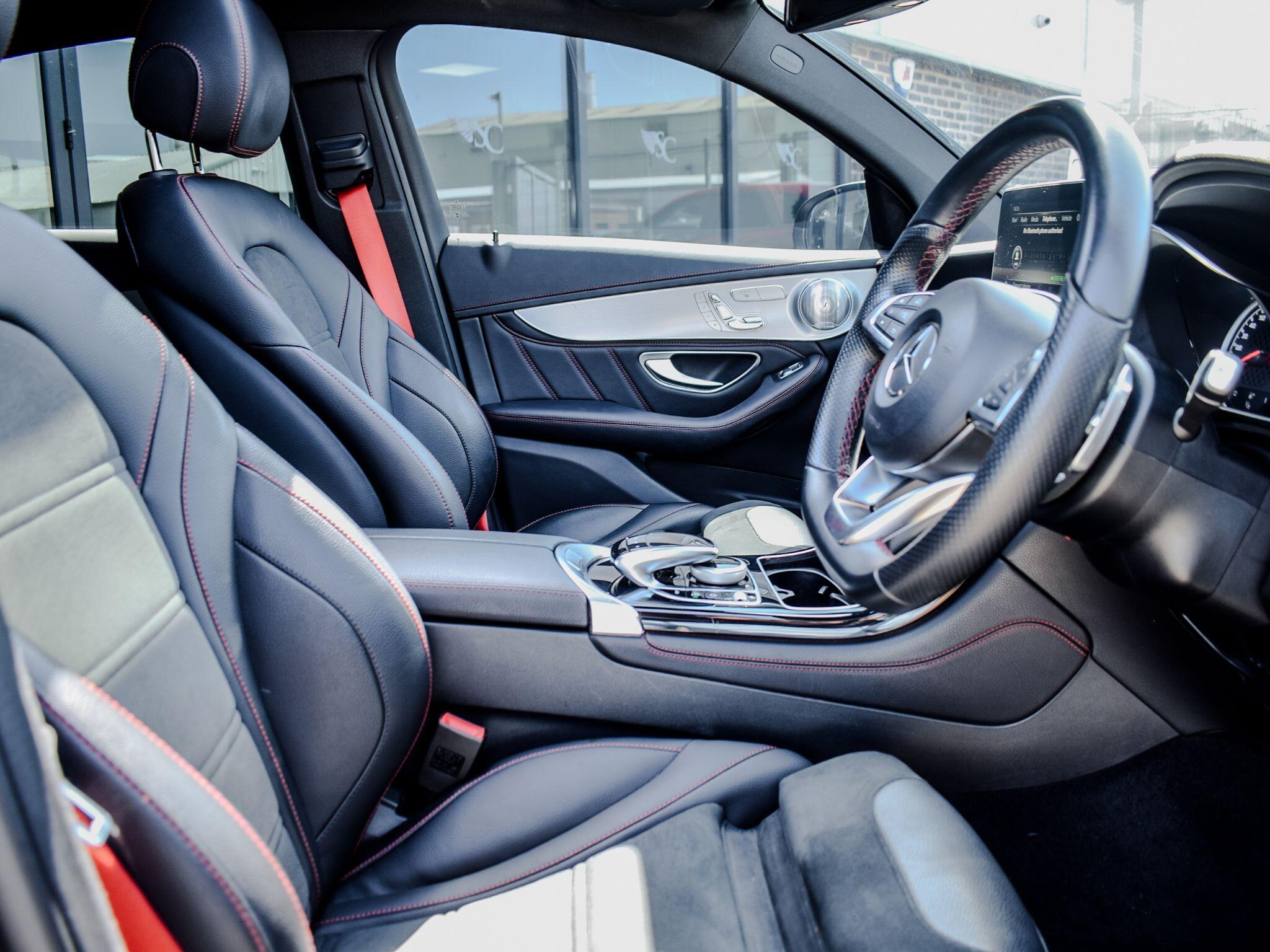 Mercedes-Benz GLC view 11