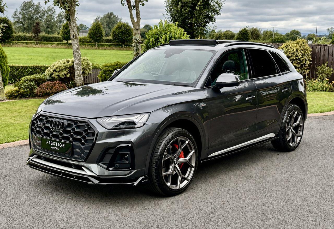 Audi Q5 view 6