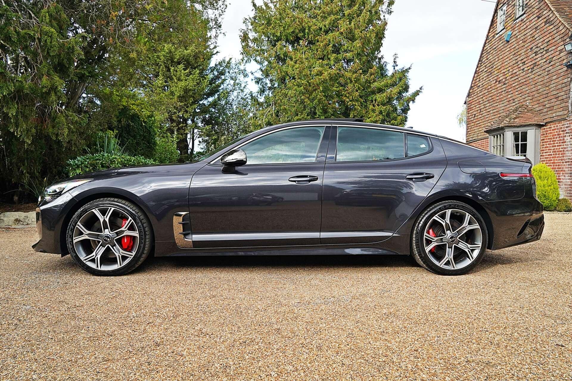 Kia Stinger view 2