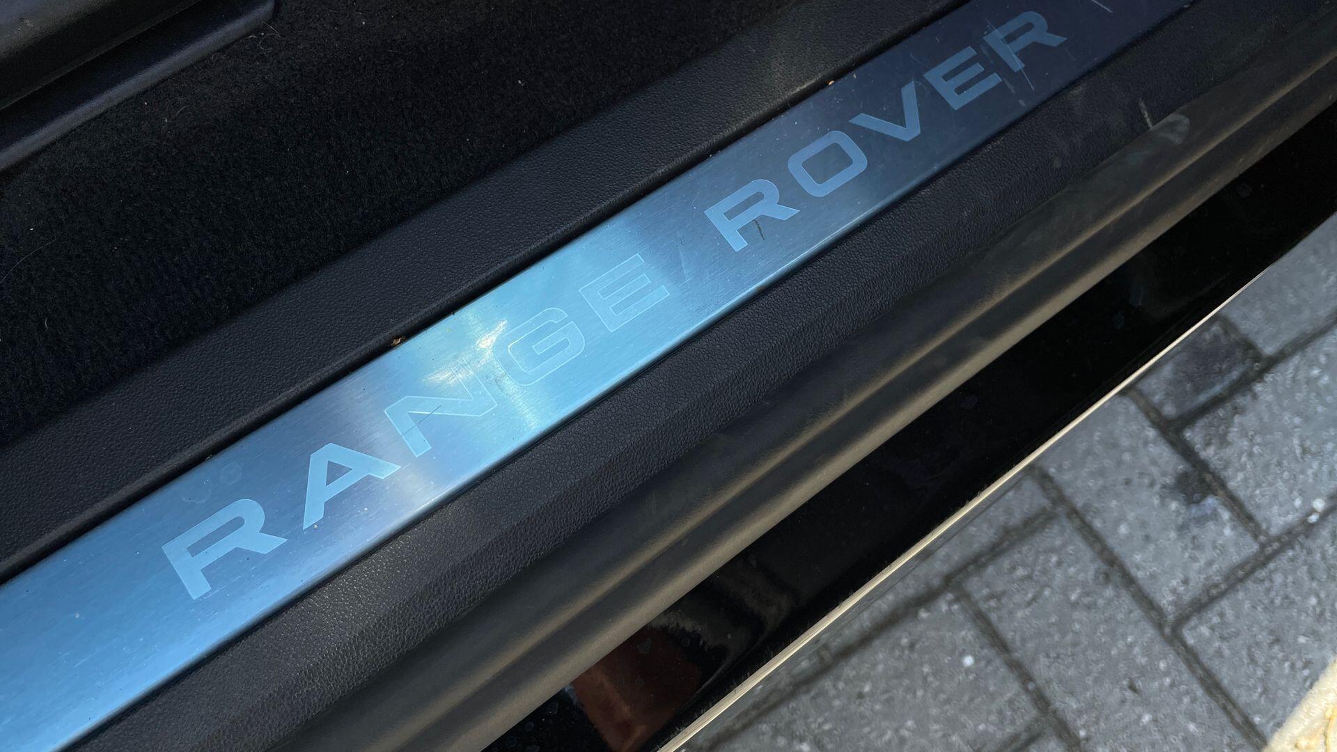 Land Rover Range Rover Evoque view 35
