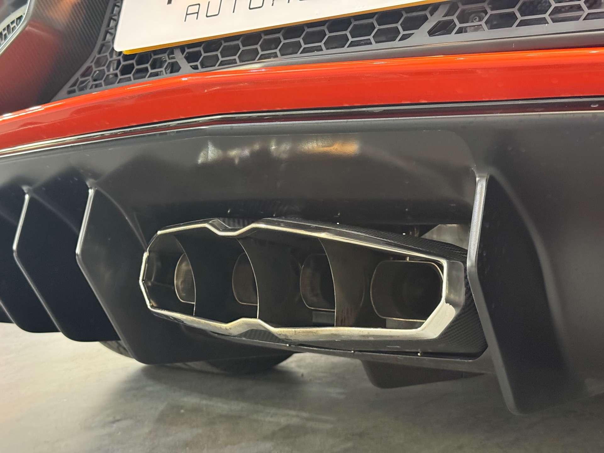 Lamborghini Aventador view 70
