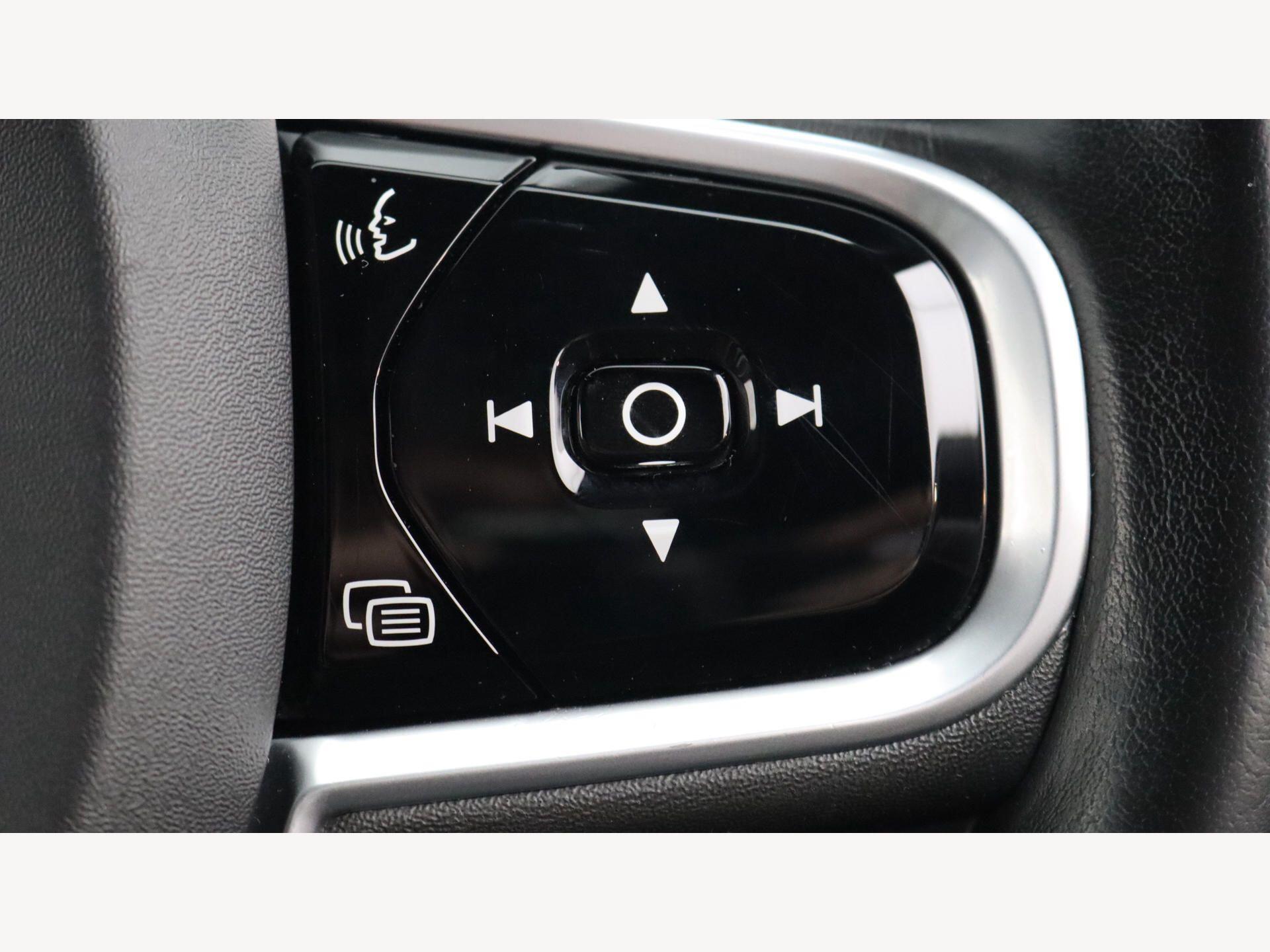Volvo V90 view 23