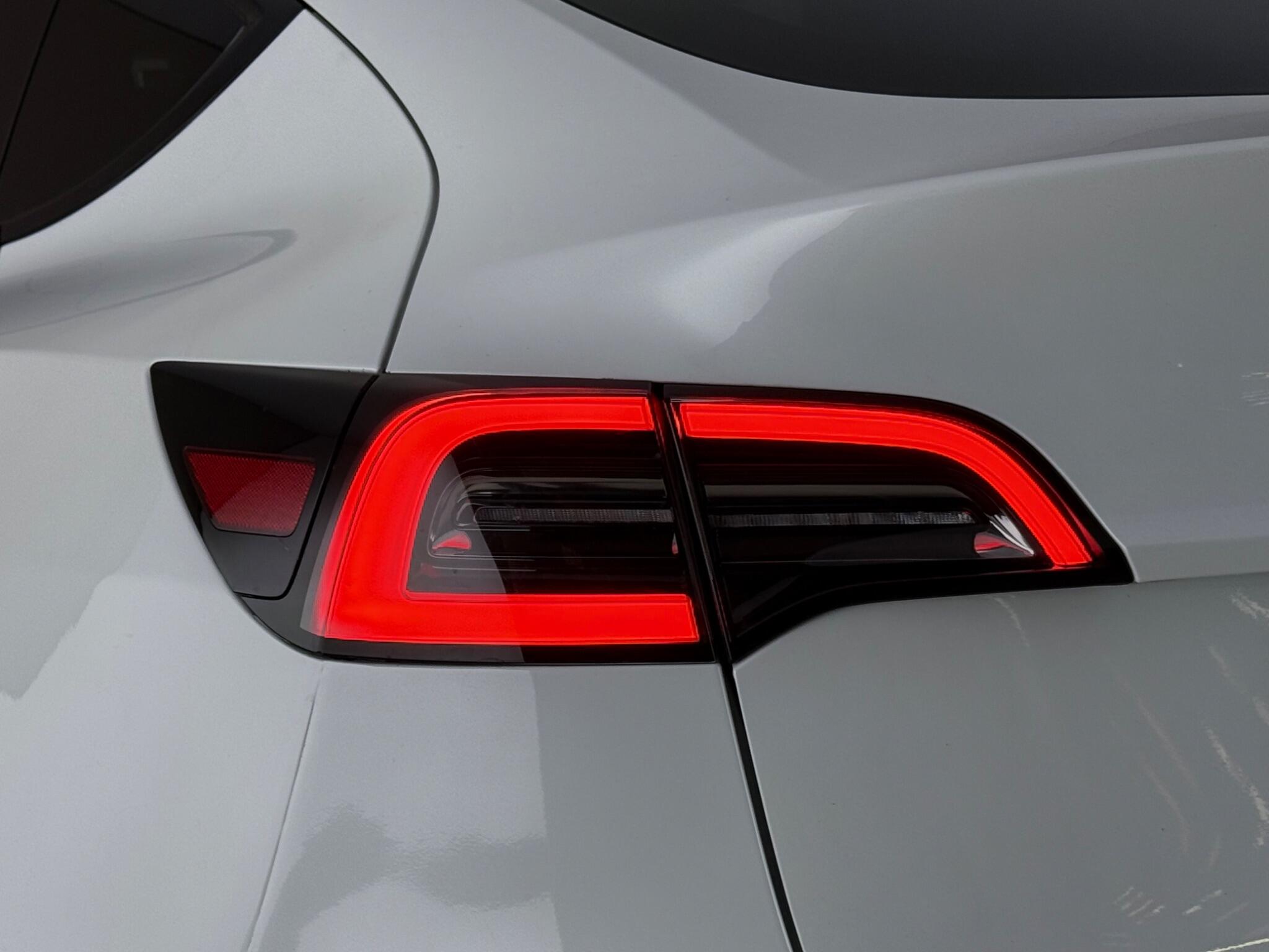 Tesla Model Y view 14